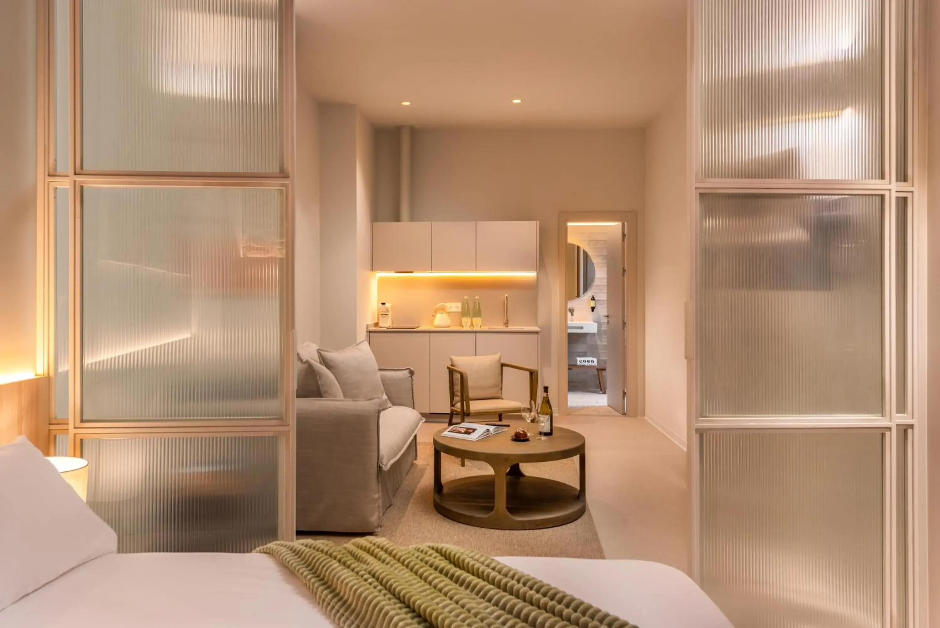 Superior One Bedroom Apartment w/ Small Balcony in Coeo Fresca Roof Garden Signature Apartments Superior One Bedroom Apartment w/ Small Balcony in Coeo Fresca Roof Garden Signature Apartments