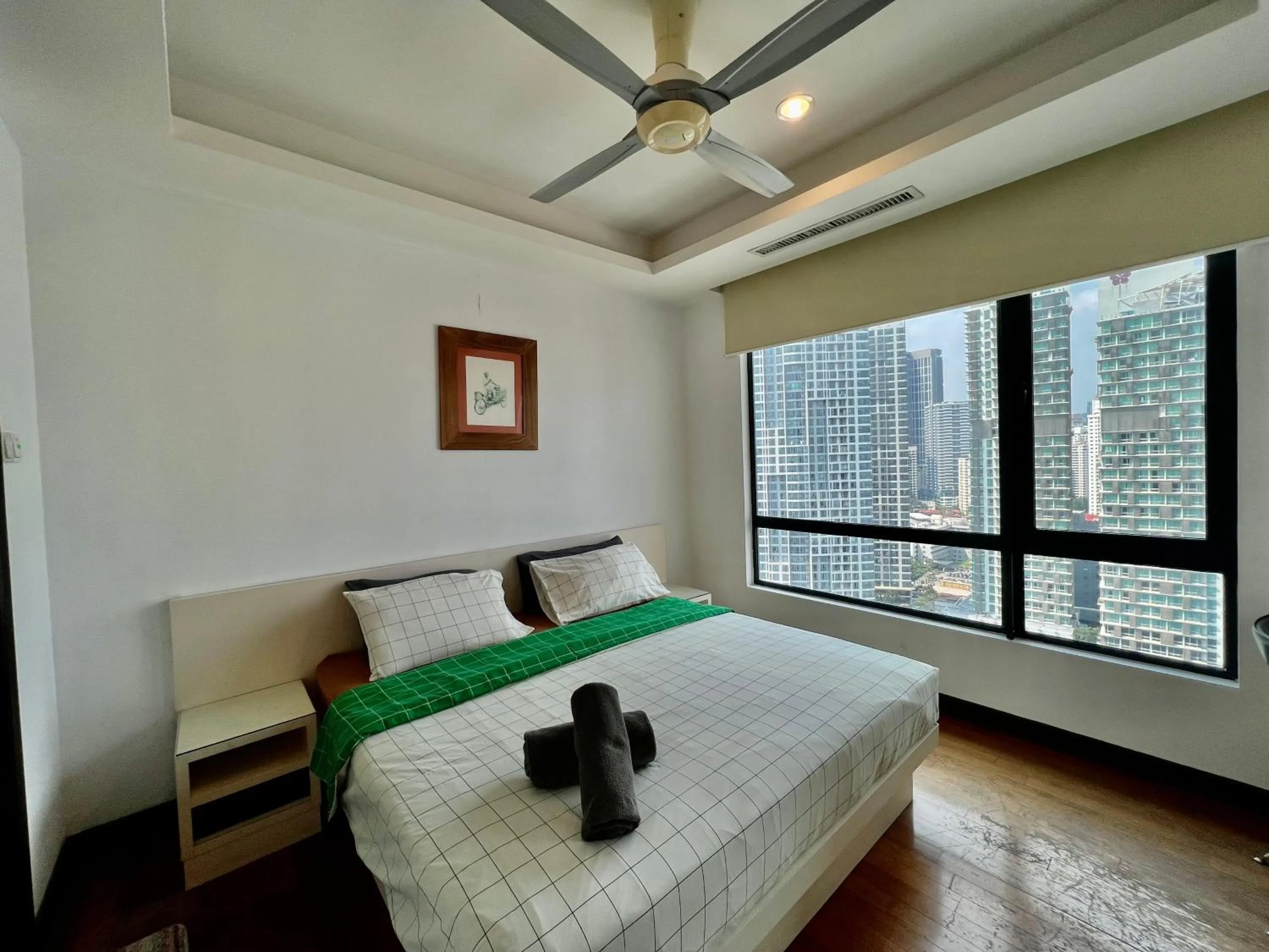 Bed in Casa Residency Service Apartment