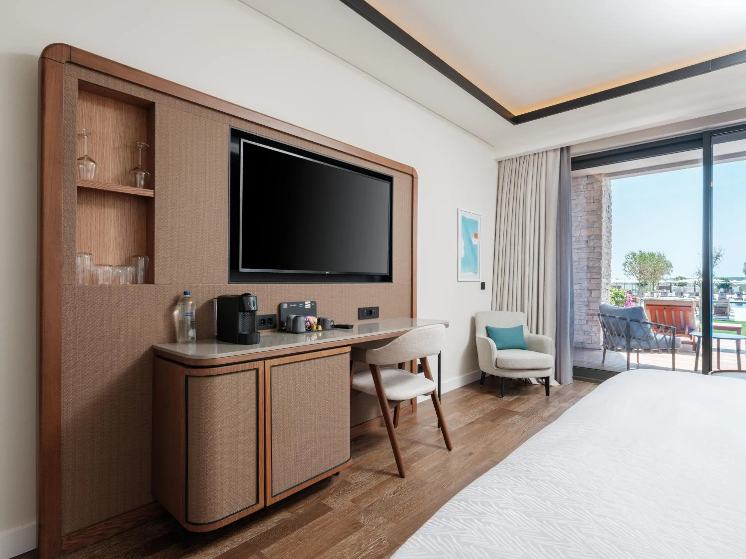 TV and multimedia, Bed in Anda Barut Collection - Ultra All Inclusive