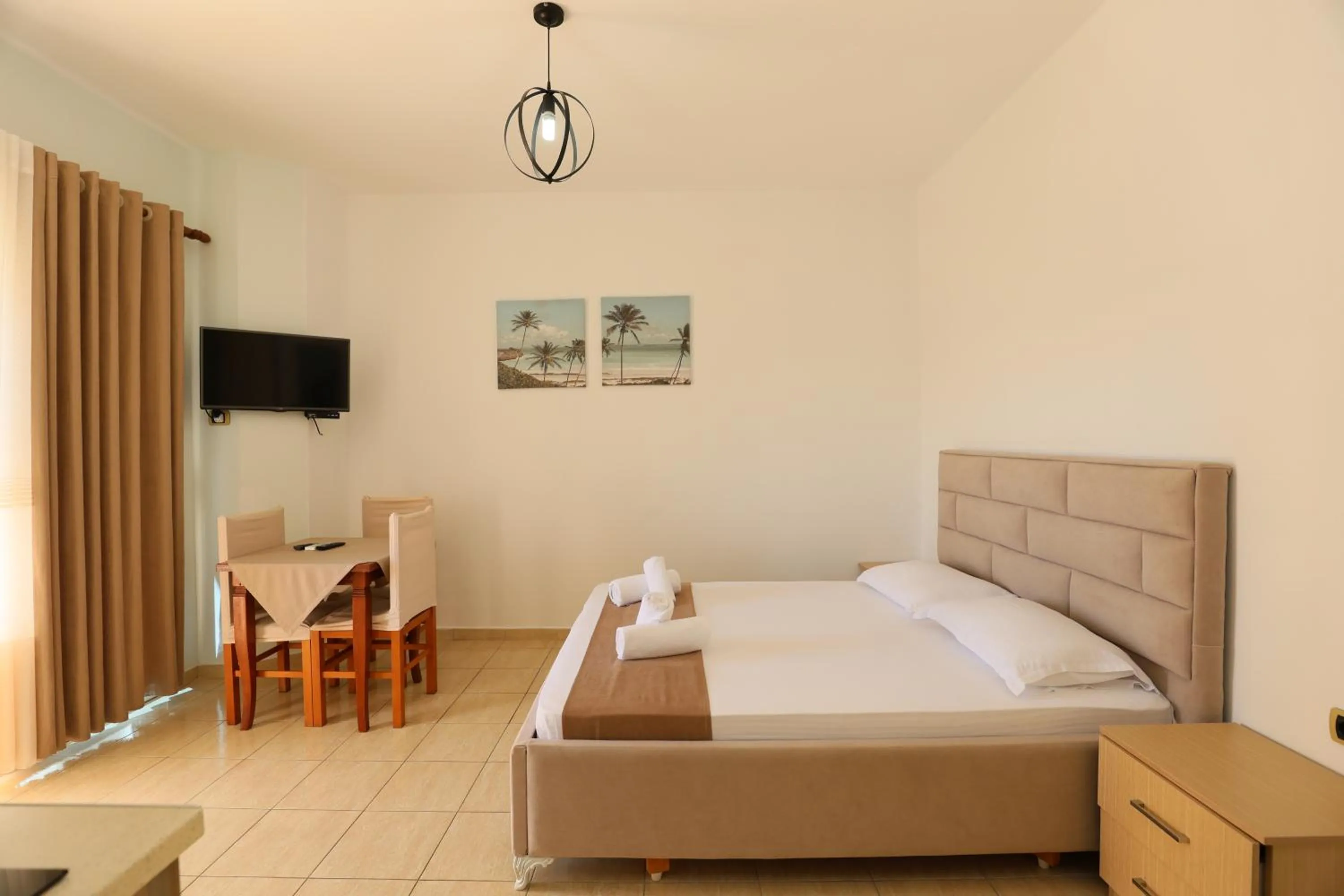 Bed in Michelle Apartments