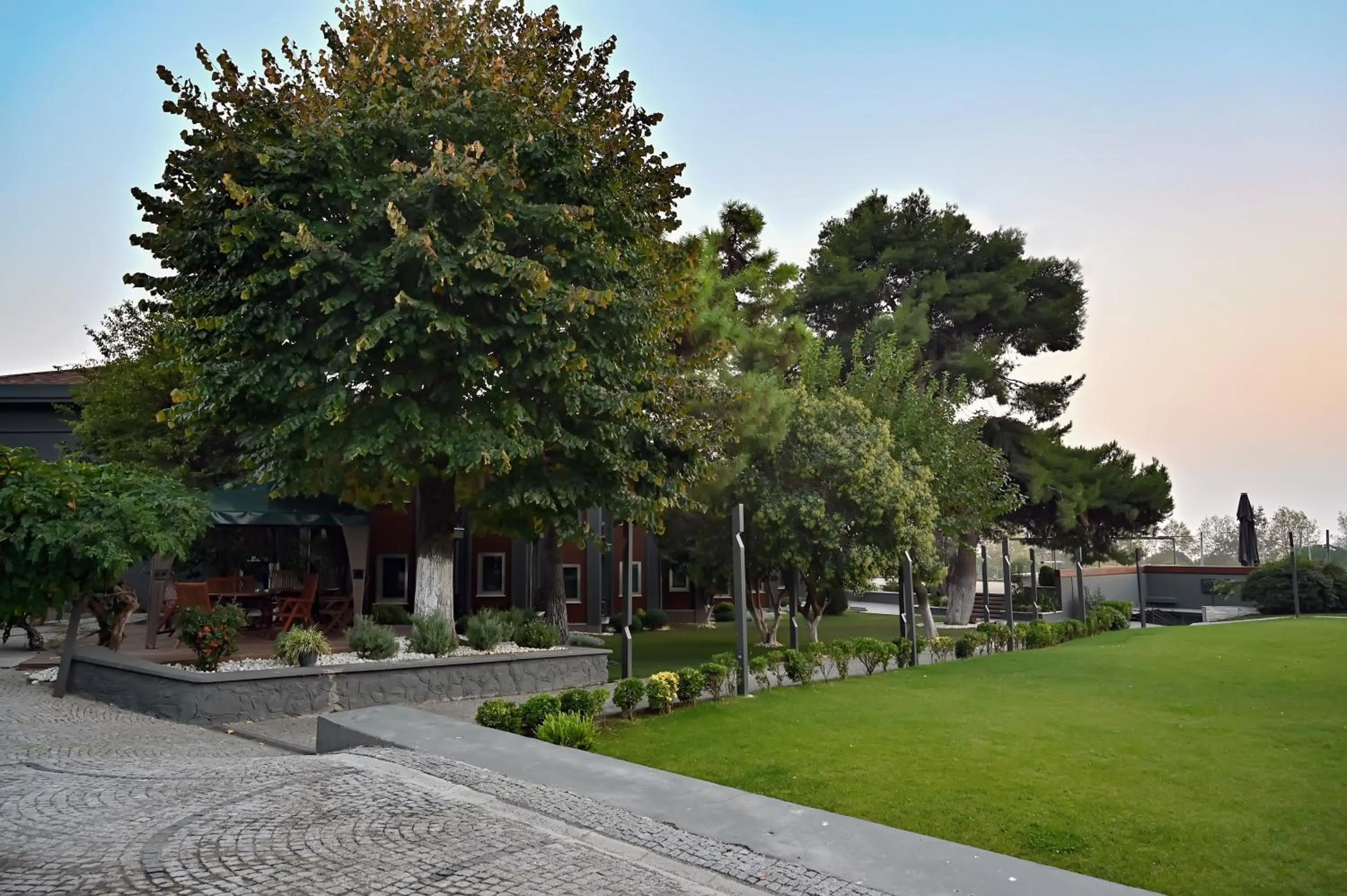 Denizatı Plus Hotel