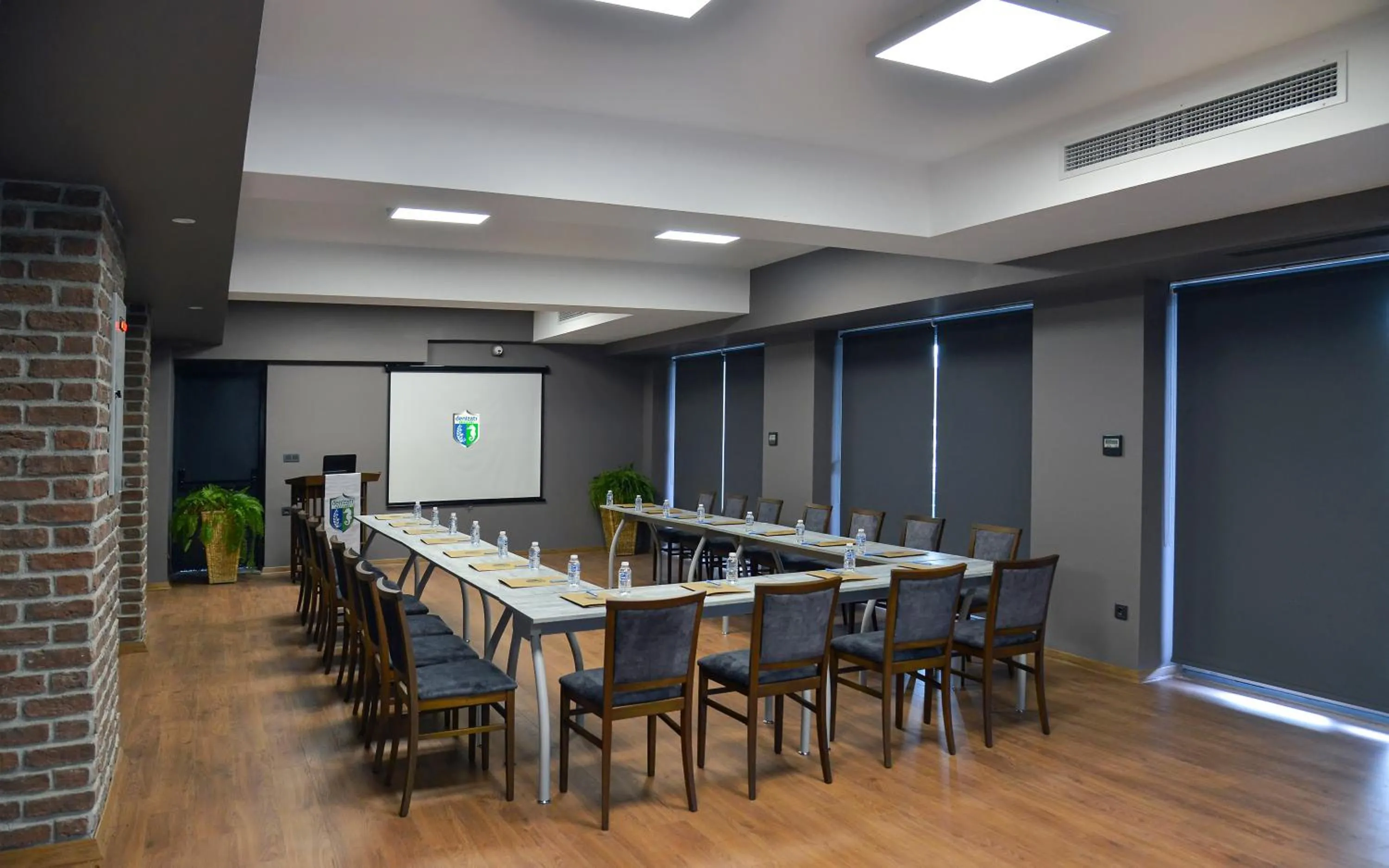 Denizatı Plus Hotel