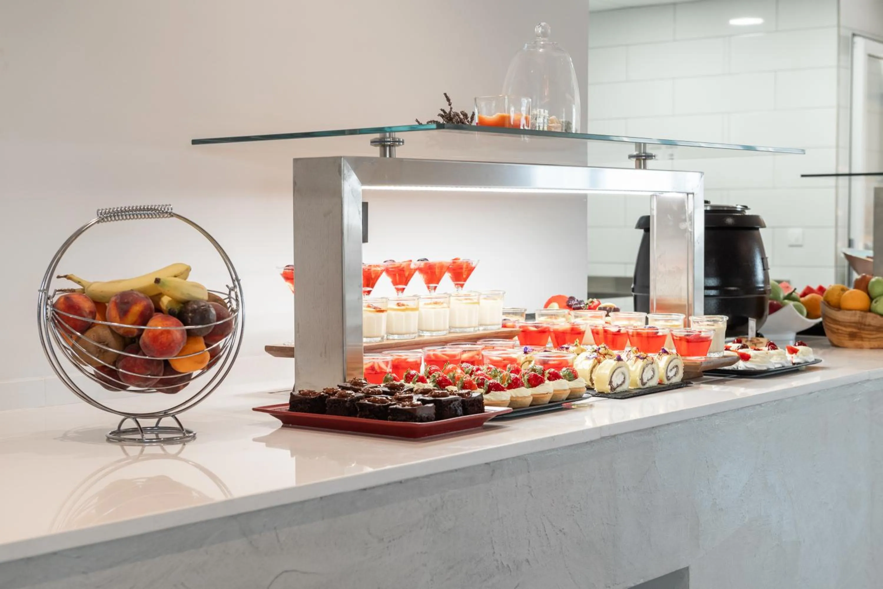 Restaurant/places to eat in Paralos Kyma Dunes Adults Only