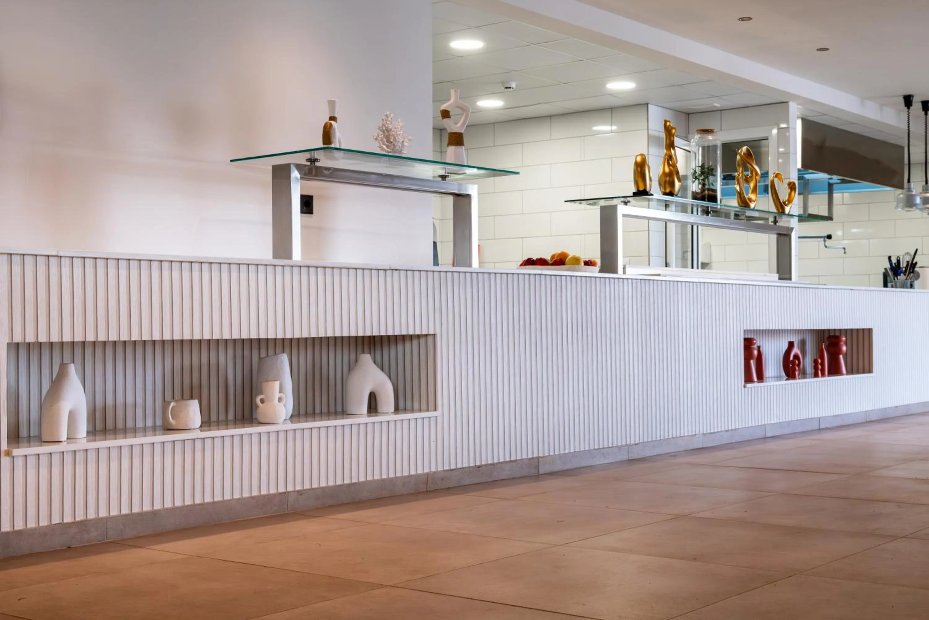 Restaurant/places to eat in Paralos Kyma Dunes Adults Only