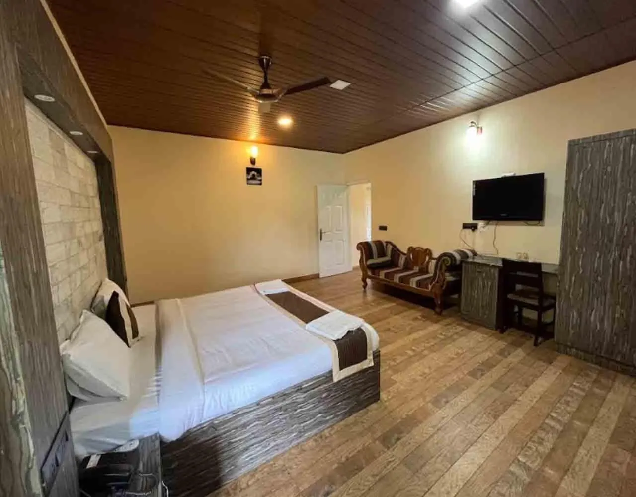 Photo of the whole room in Spring Muunnar, Munnar