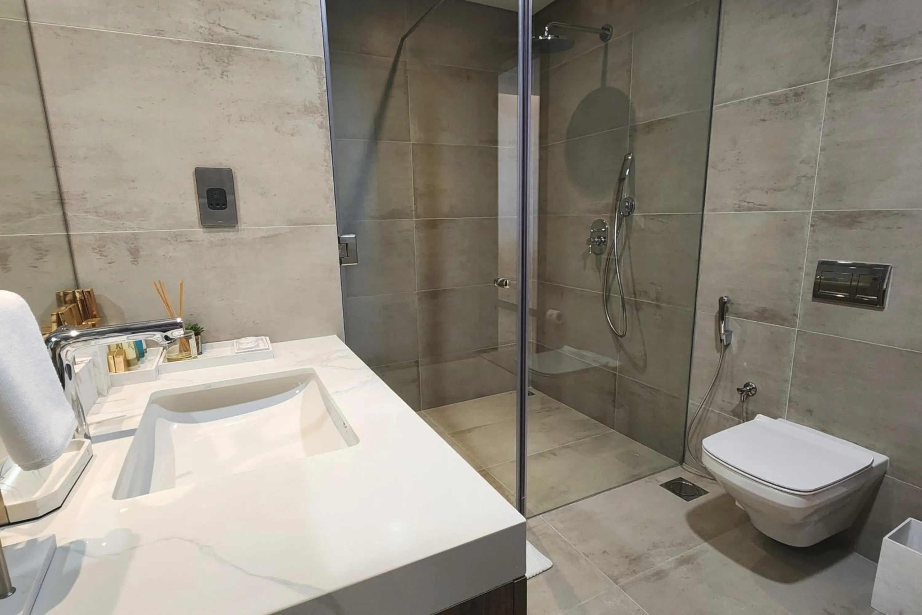 Bathroom in Charthouse Bahrain