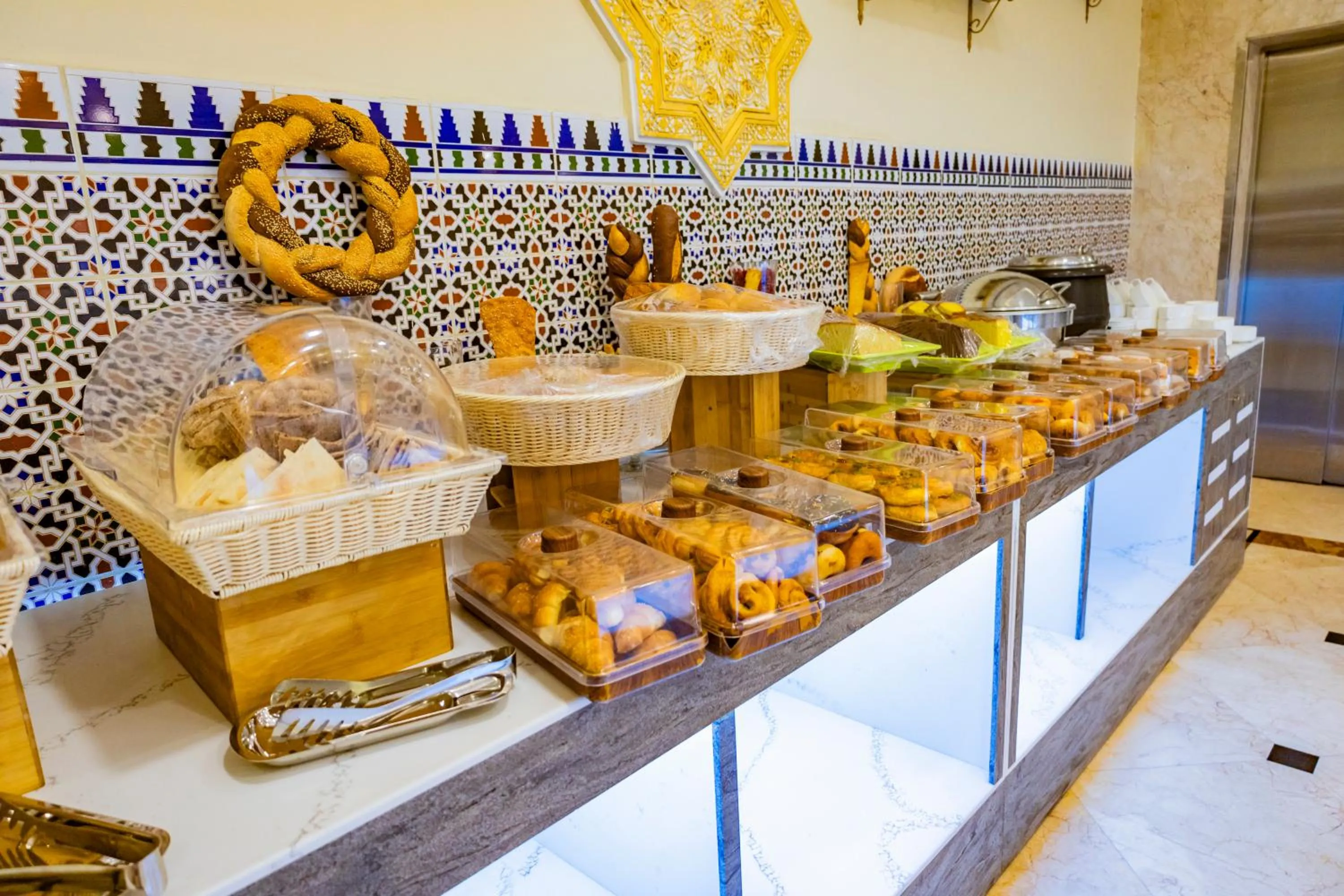 Breakfast in Waqf Othman Bin Affan Hotel