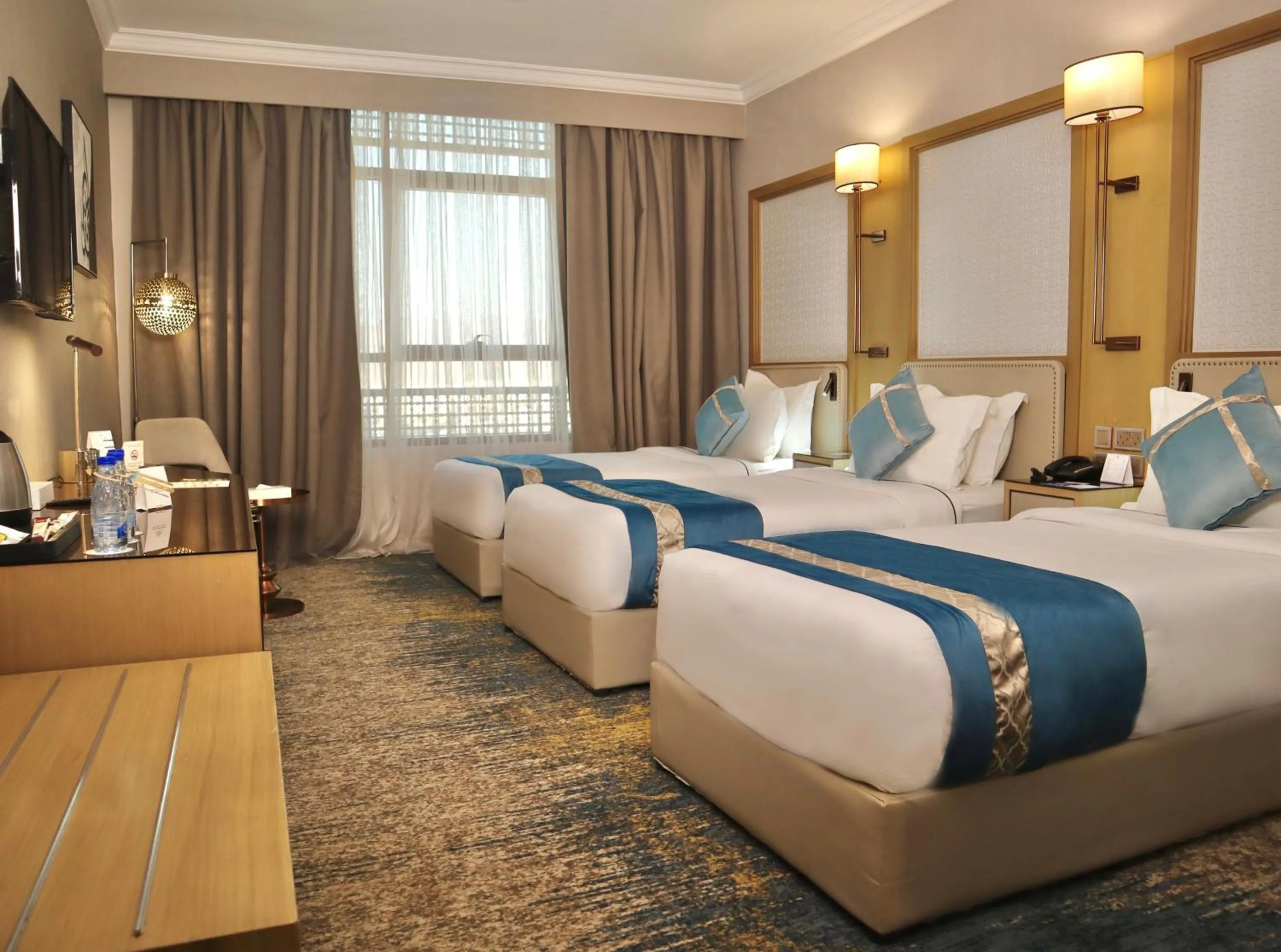 View (from property/room), Bed in Waqf Othman Bin Affan Hotel