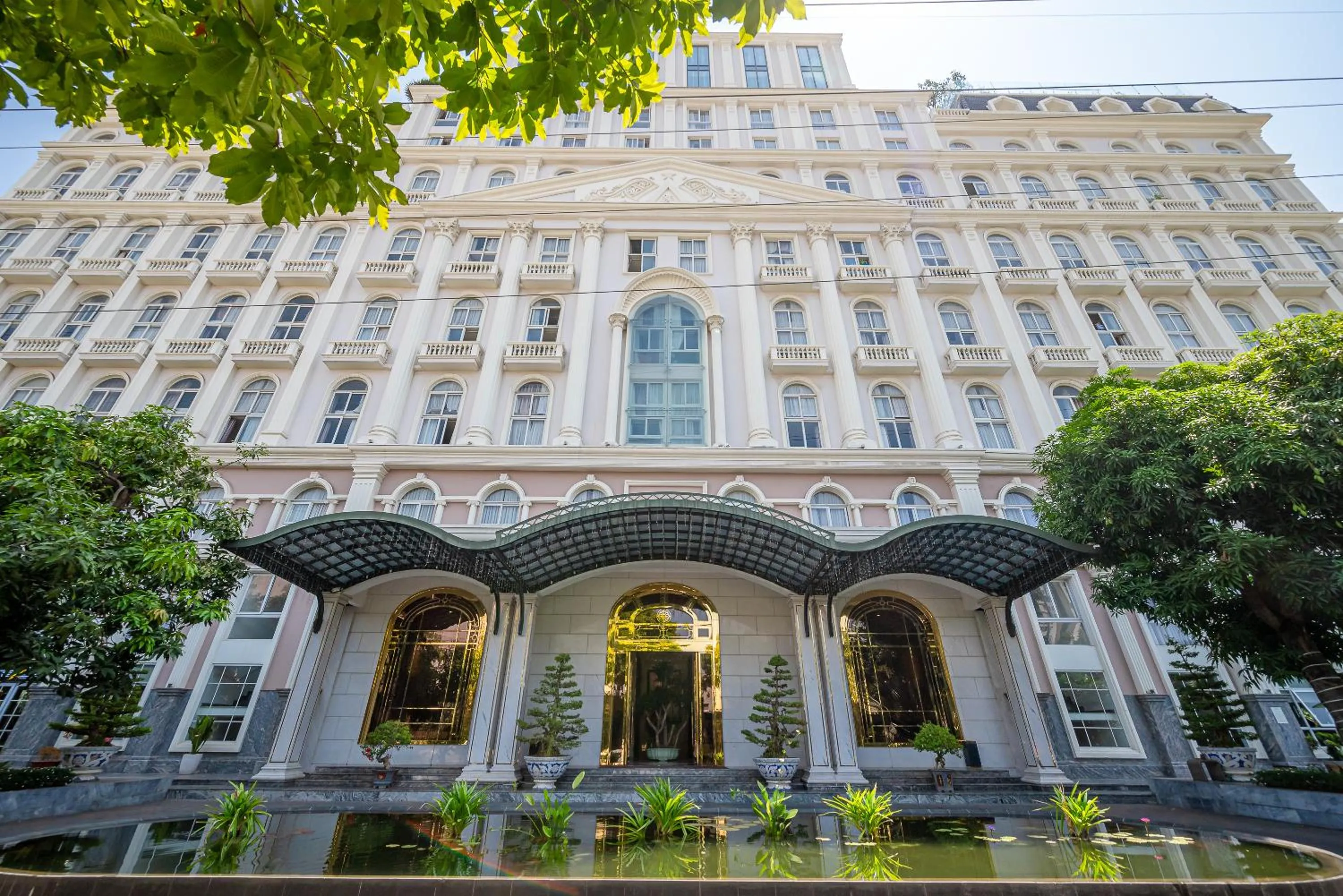 Property building in Cozrum Homes - Sonata Residence