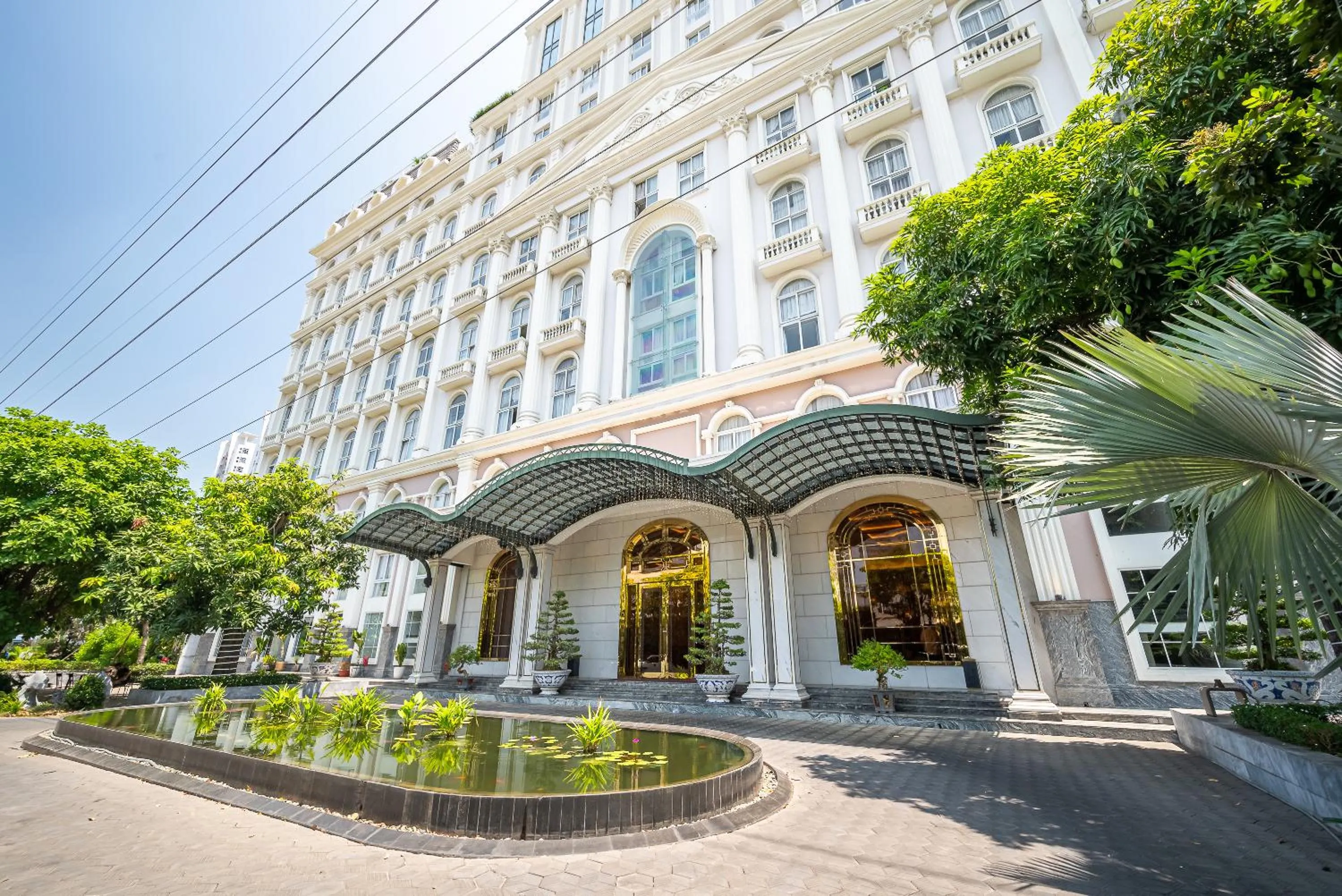 Property building in Cozrum Homes - Sonata Residence