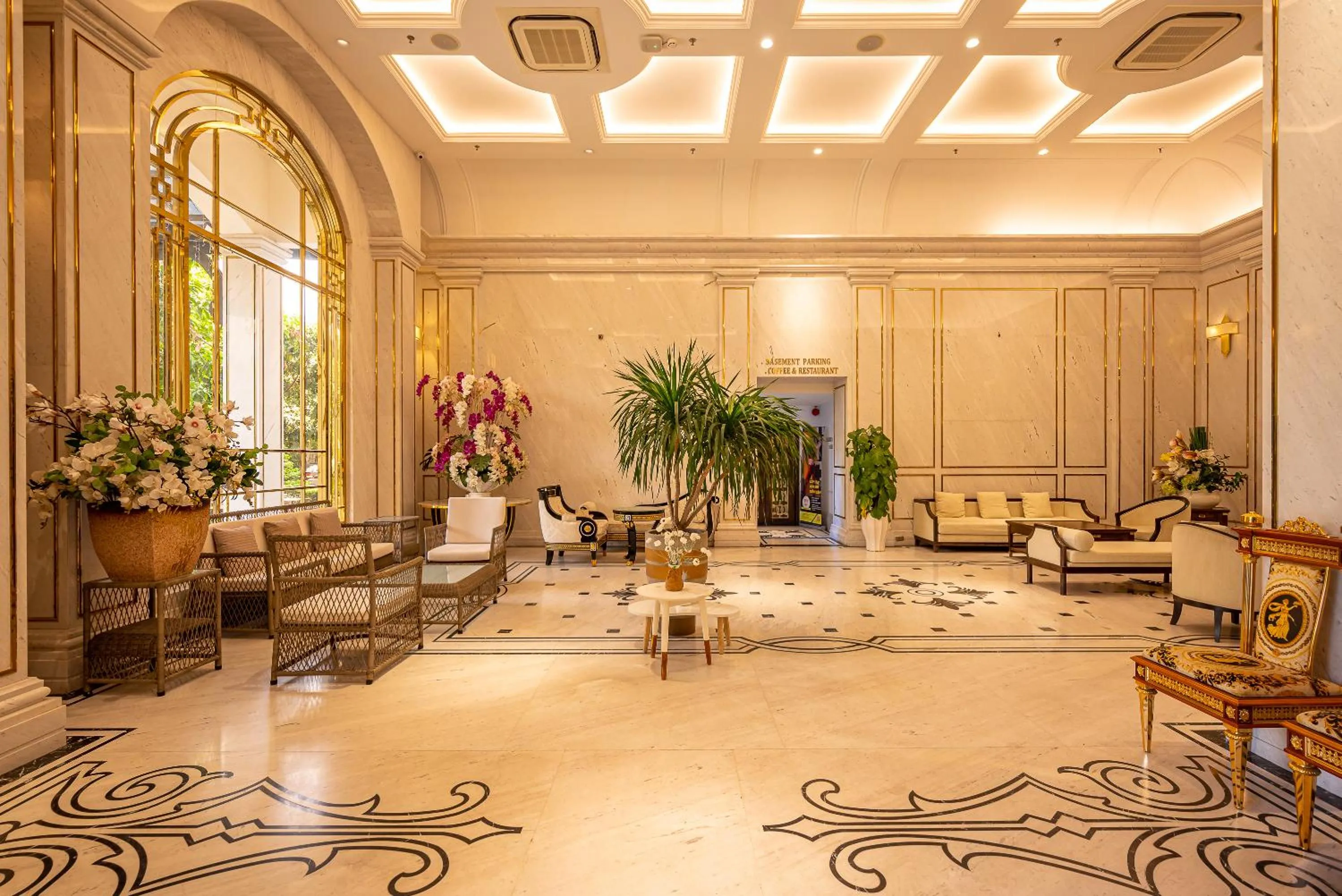 Lobby or reception in Cozrum Homes - Sonata Residence