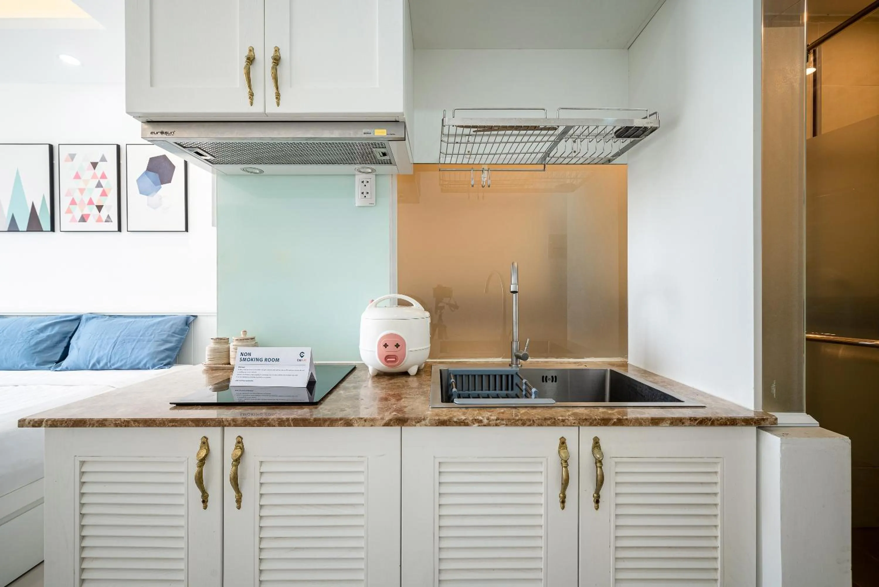 Kitchen or kitchenette in Cozrum Homes - Sonata Residence