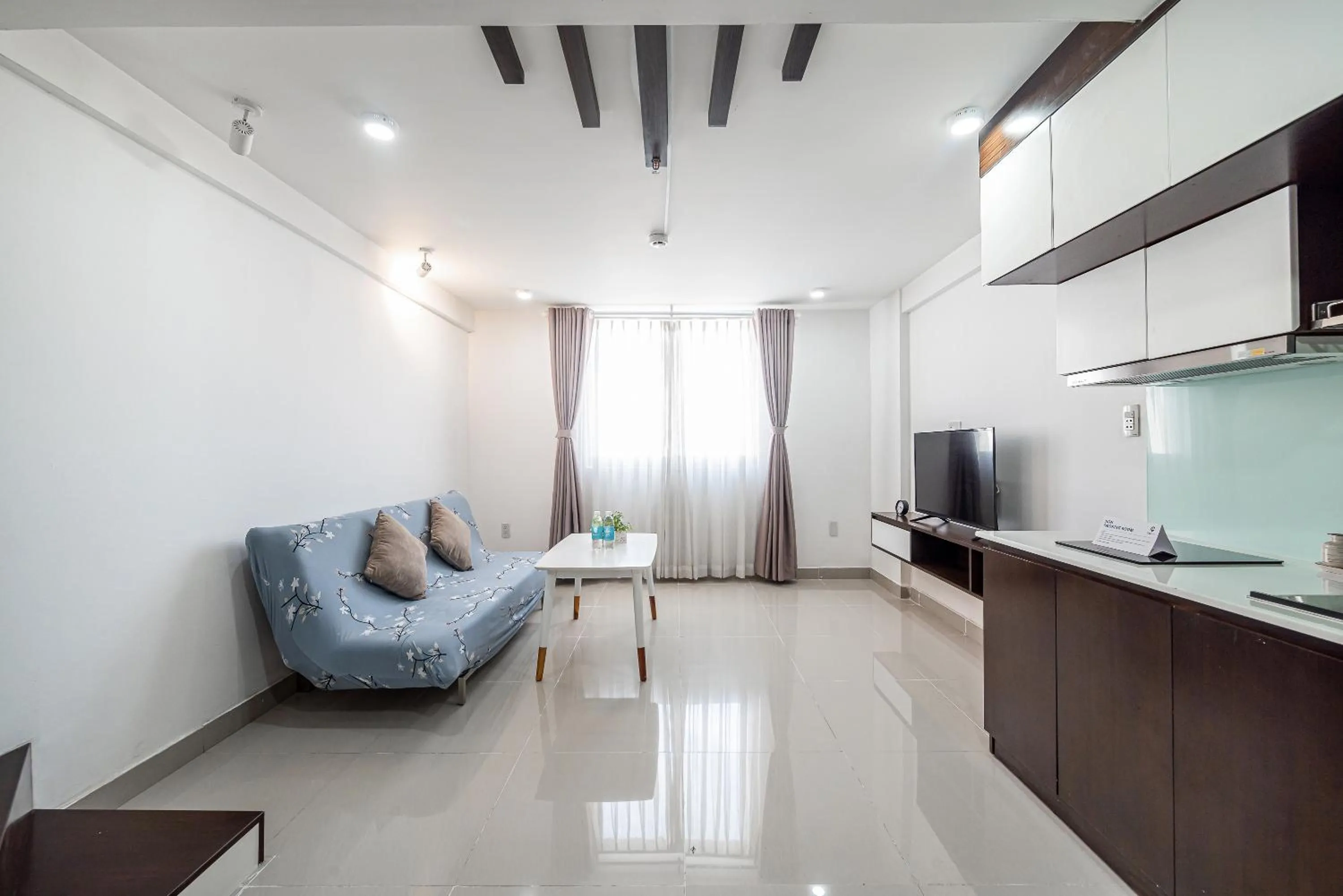TV and multimedia in Cozrum Homes - Sonata Residence
