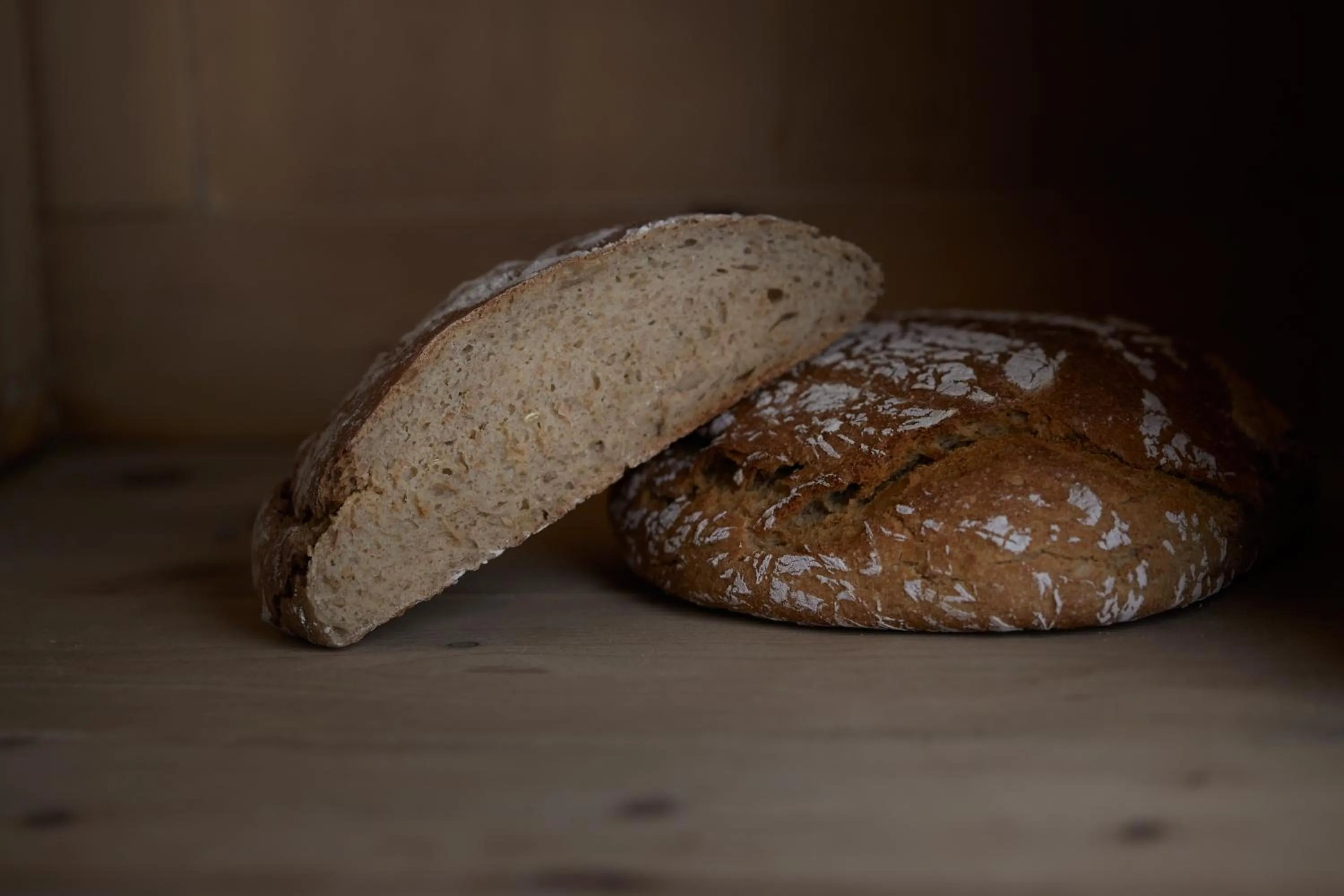 Restaurant/places to eat in fink Restaurant & Suites