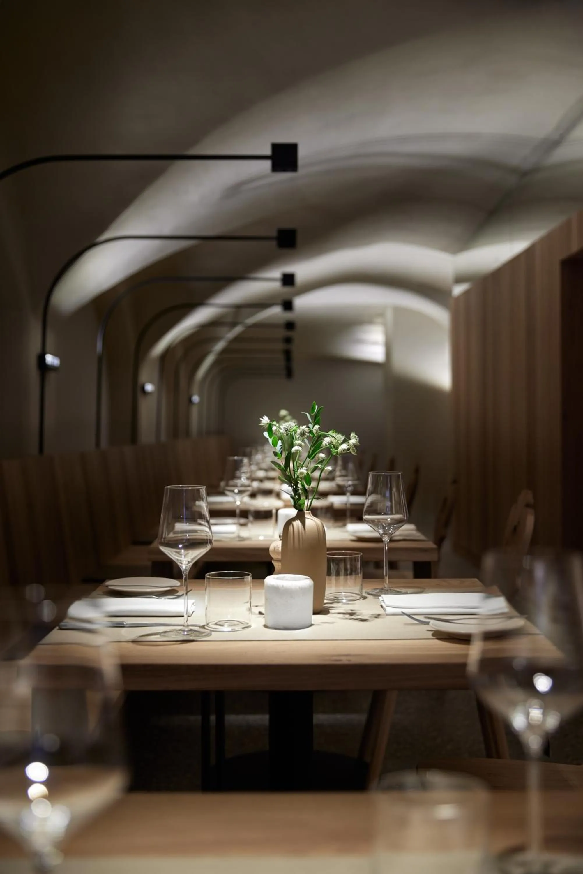 Restaurant/places to eat in fink Restaurant & Suites