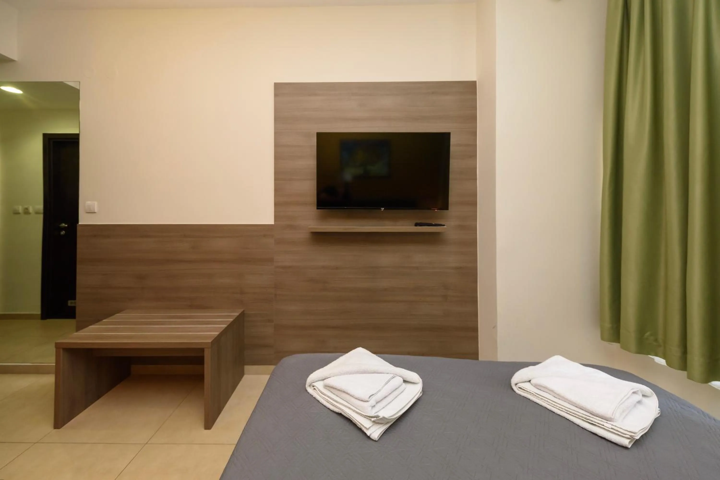 Bed in Garni Hotel Zenit