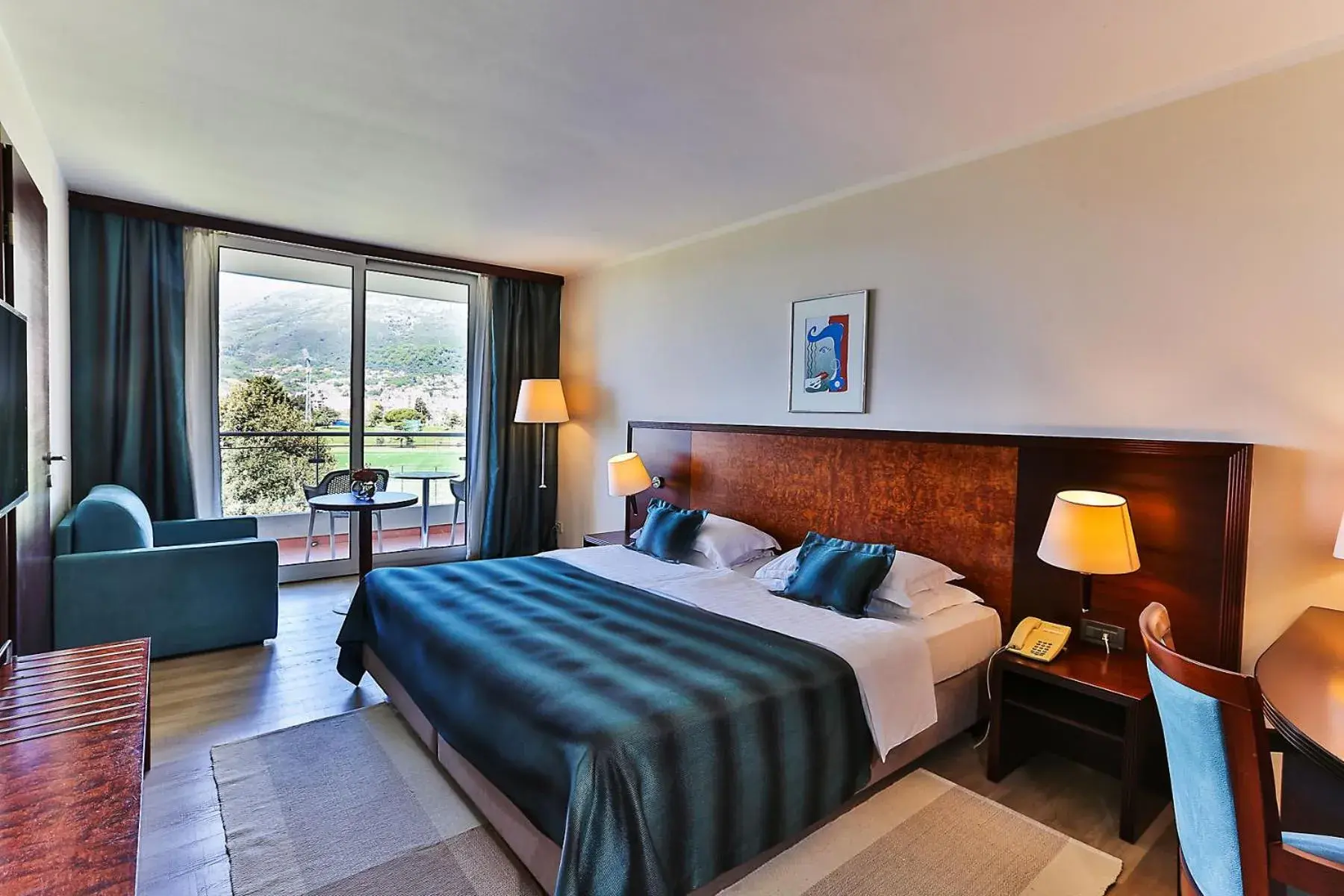 Double or Twin Room with Balcony and Partial Sea View in Hotel Princess Double or Twin Room with Balcony and Partial Sea View in Hotel Princess