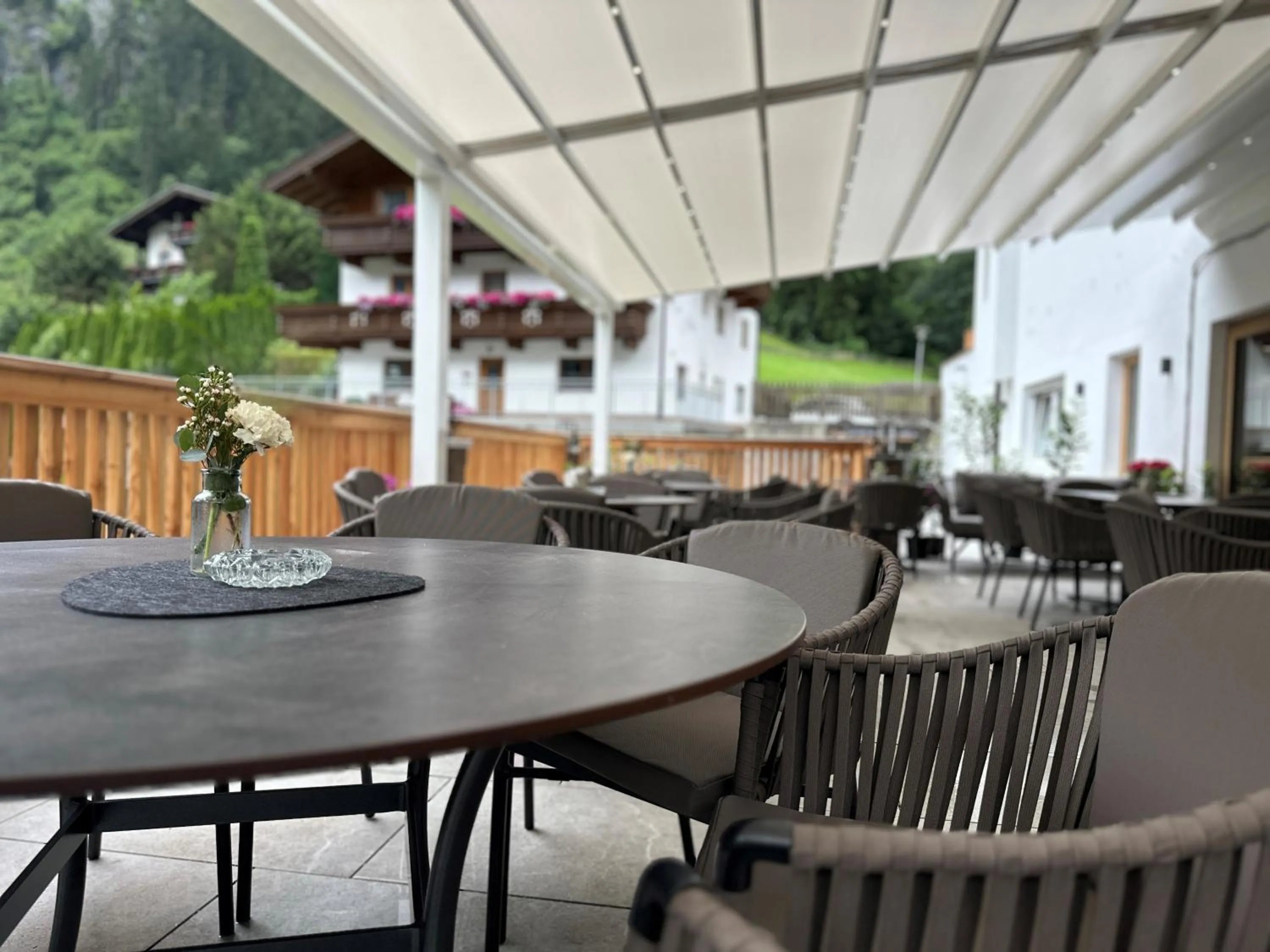 Lounge or bar in Resort Schrofenblick