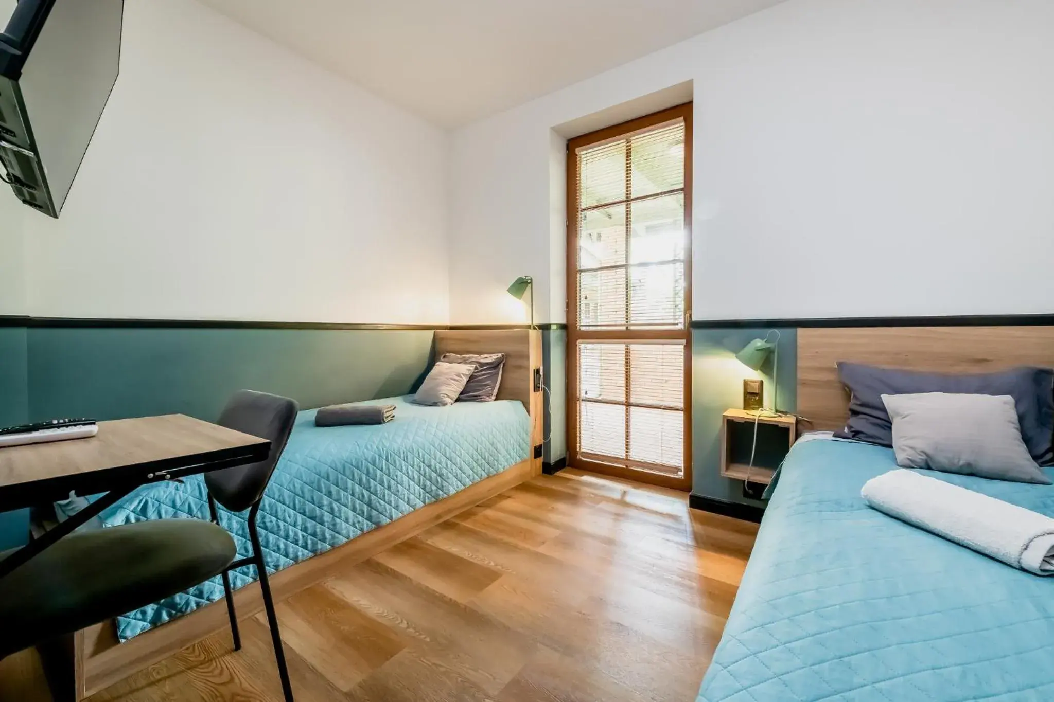 Twin Room with Terrace in Noclegi Żelazna 51 Twin Room with Terrace in Noclegi Żelazna 51