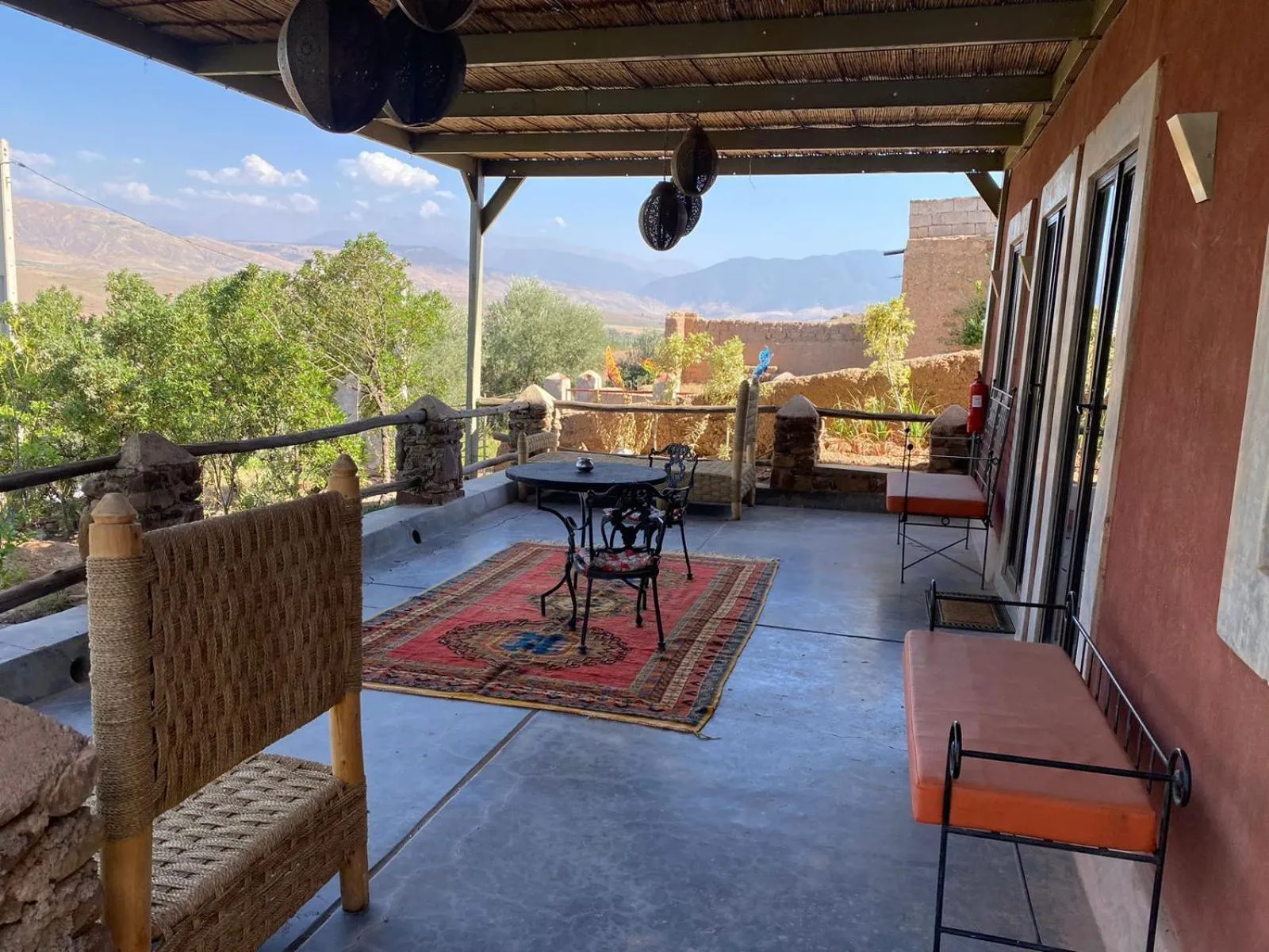 Patio in Quelque part au barrage