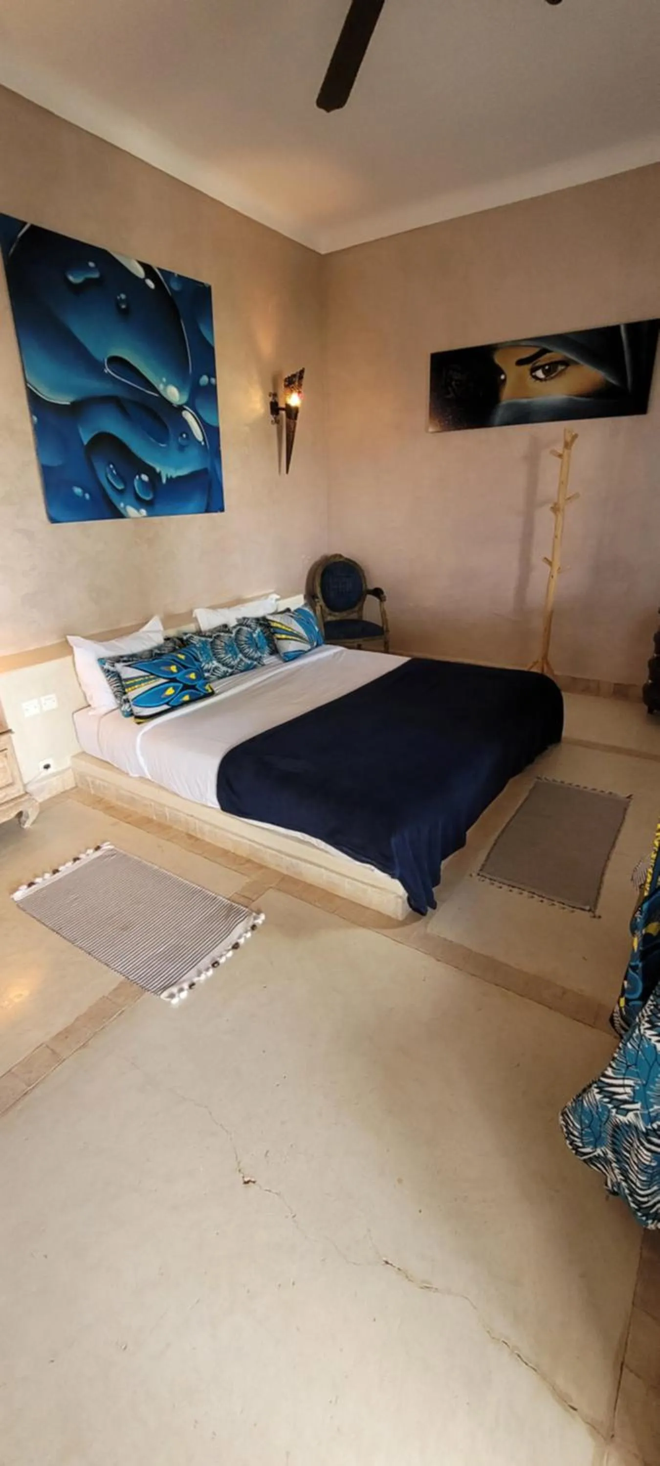 Photo of the whole room, Bed in Quelque part au barrage