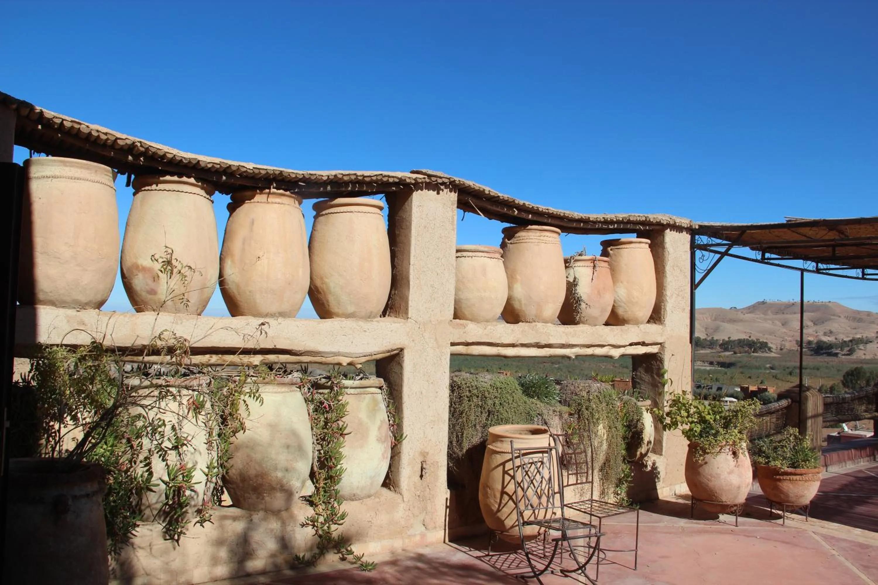 Property building in Quelque part au barrage