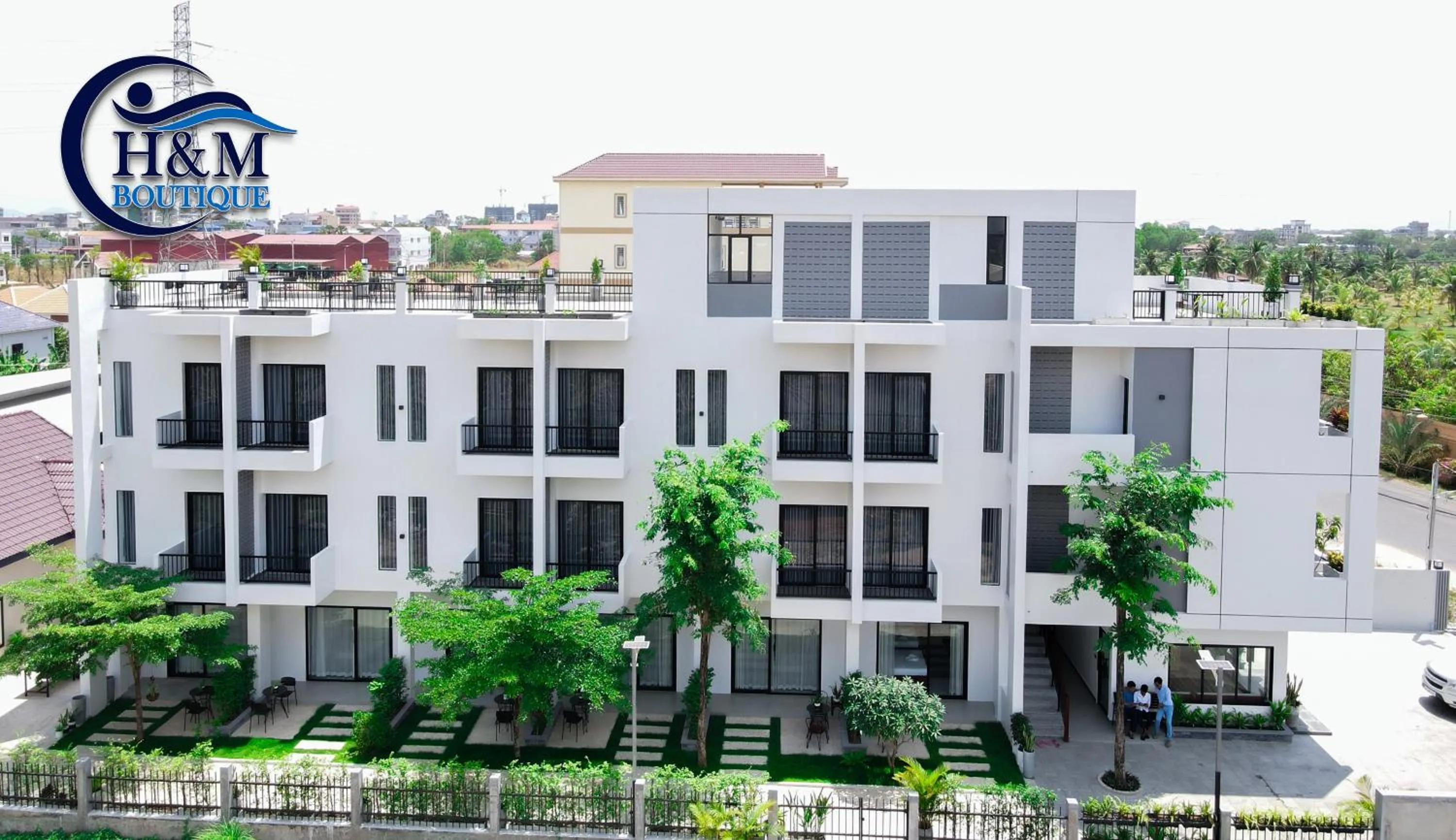 Property building in H&M Boutique