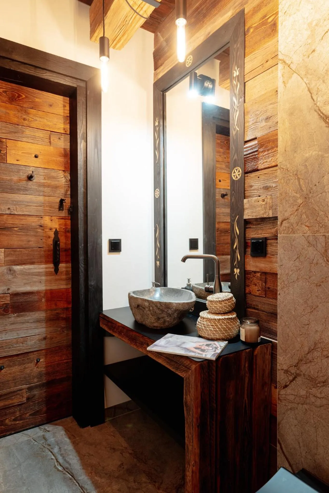 Bathroom in Landscape Zakopane - LoftAffair