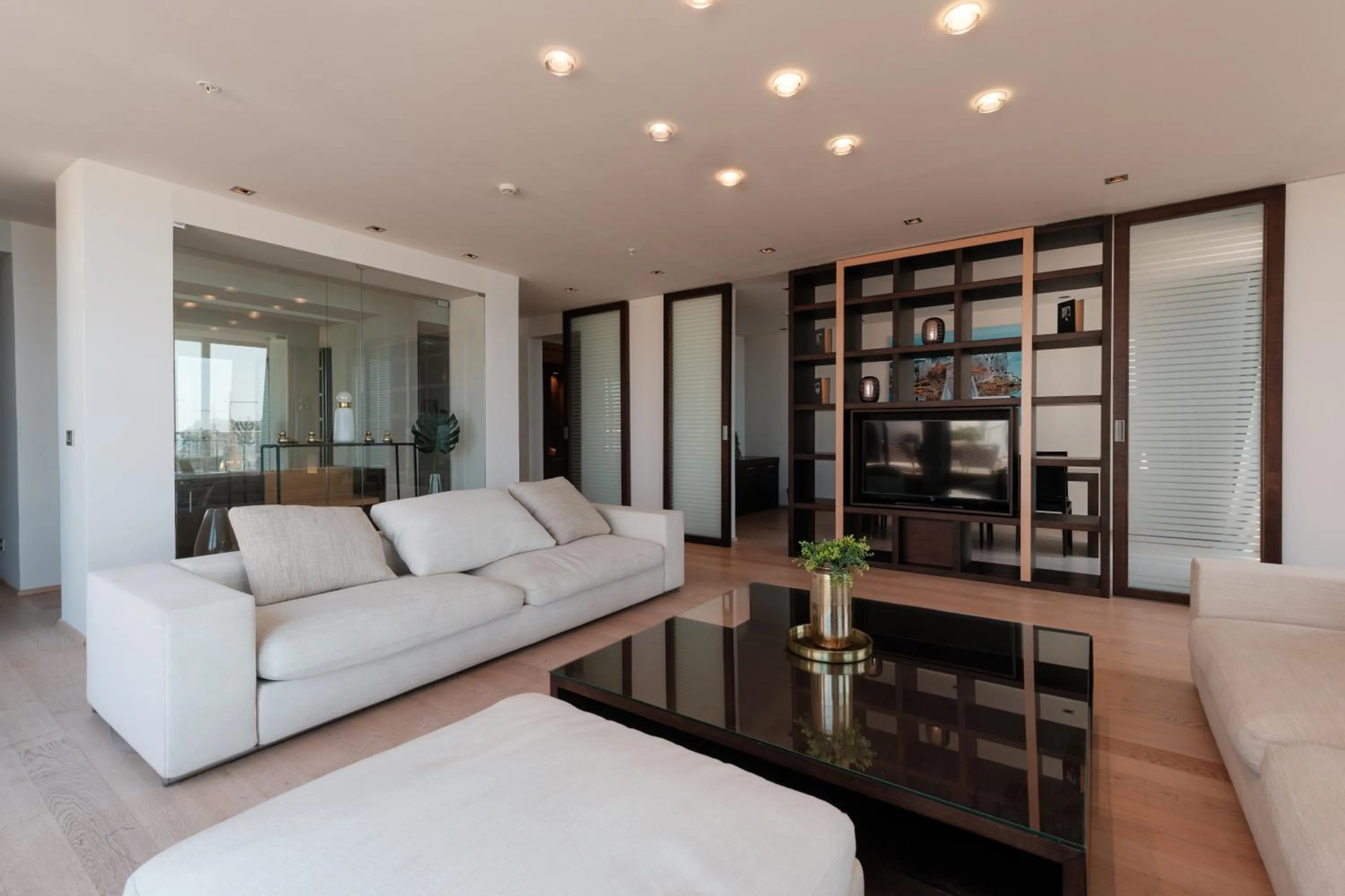 Living room in Eurostars Queen of Montenegro