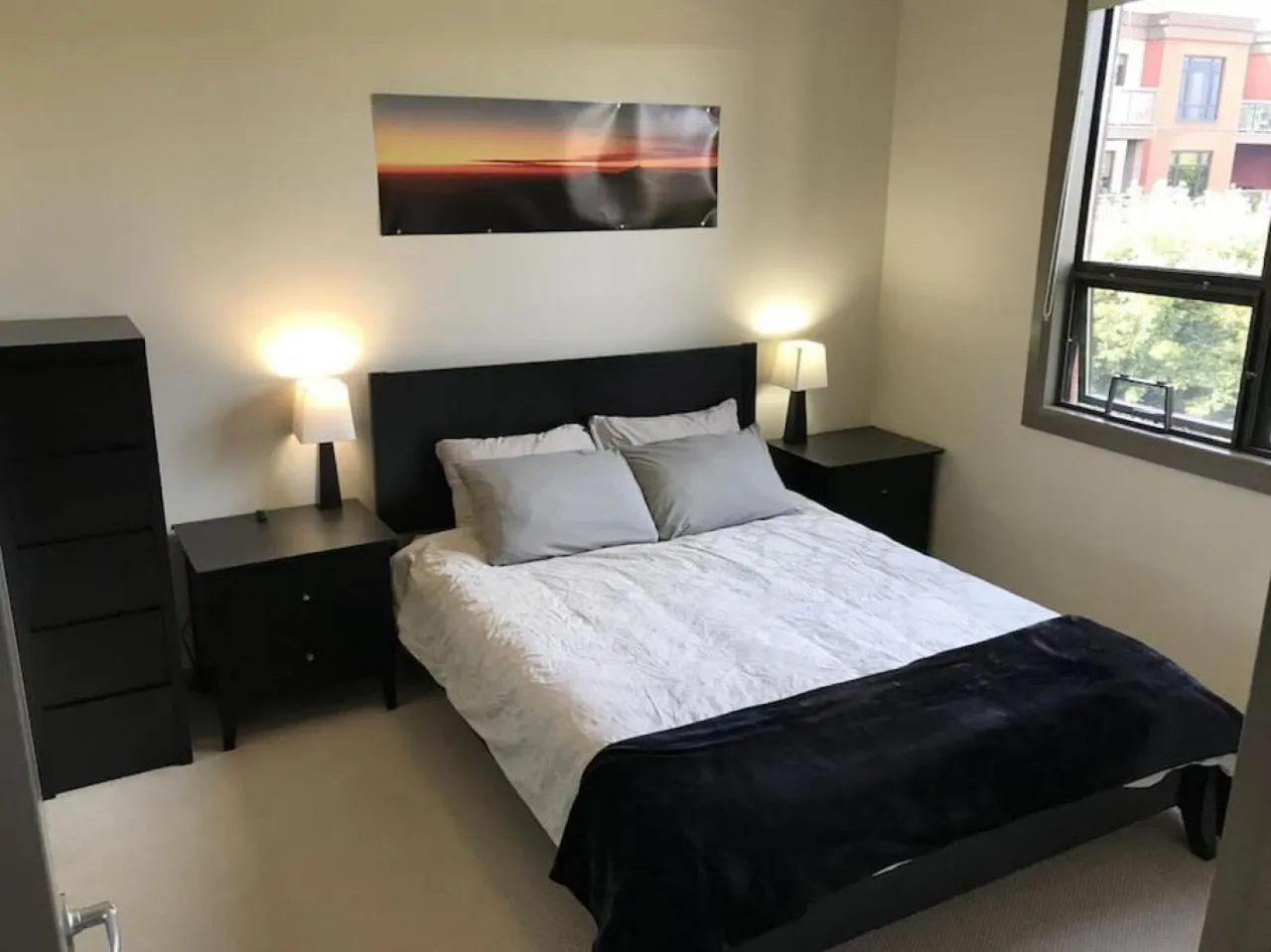 Bed in Upper Floor w Courtyard View 550