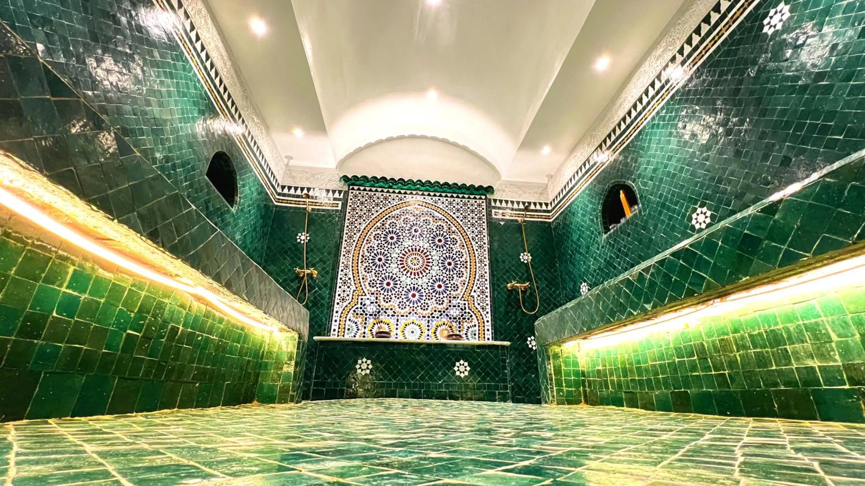 Spa and wellness centre/facilities in Riad Damia Suite & Spa