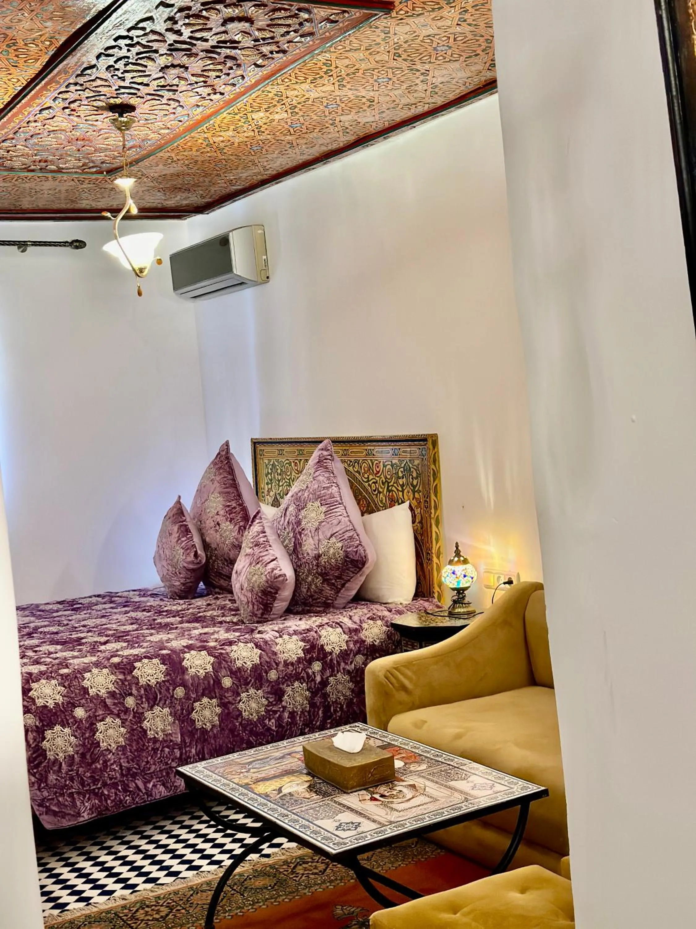 Bed in Riad Damia Suite & Spa