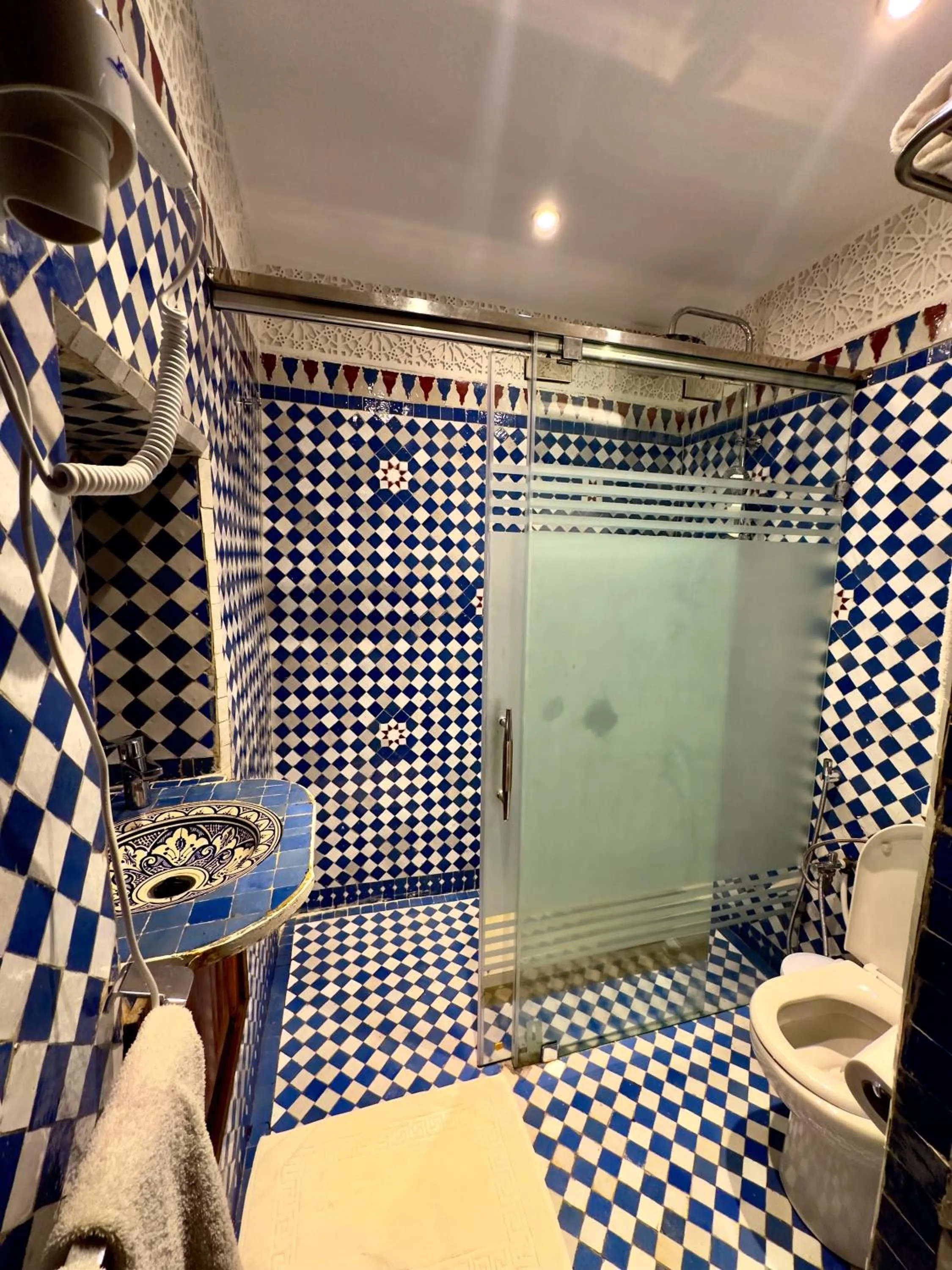 Bathroom in Riad Damia Suite & Spa