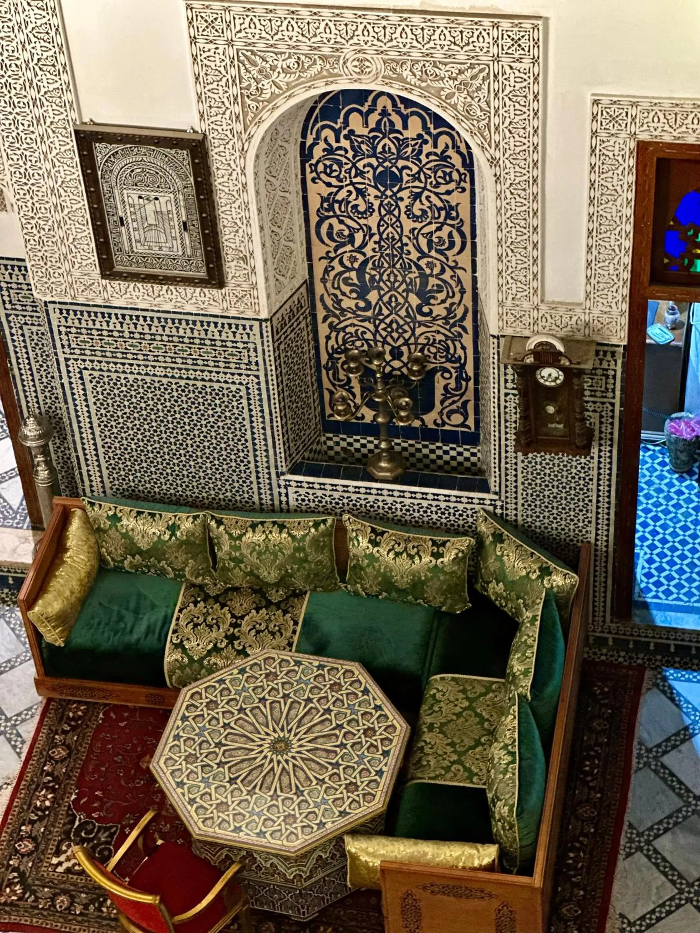 Seating area in Riad Damia Suite & Spa