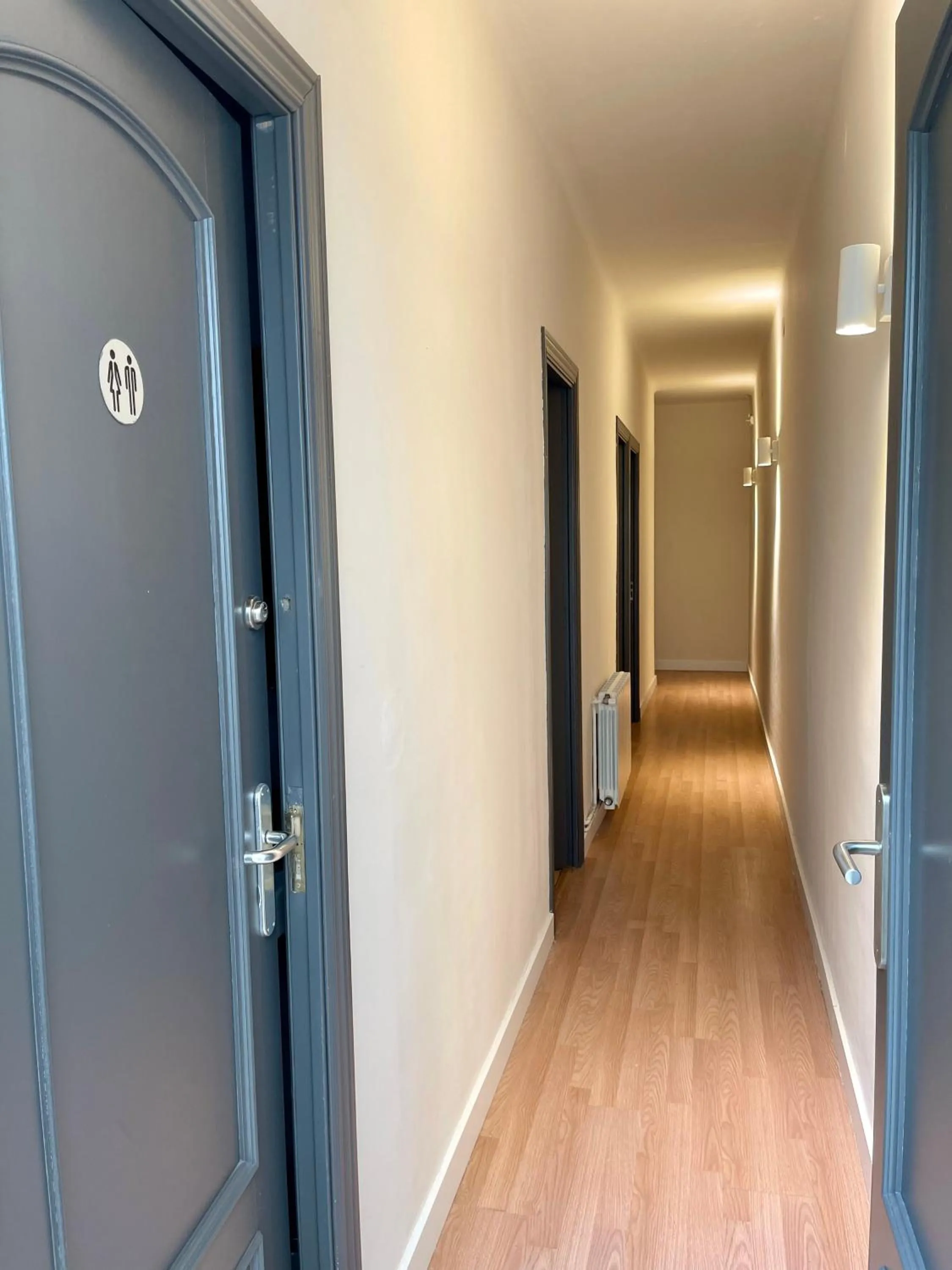 Barcelona PR Guesthouse