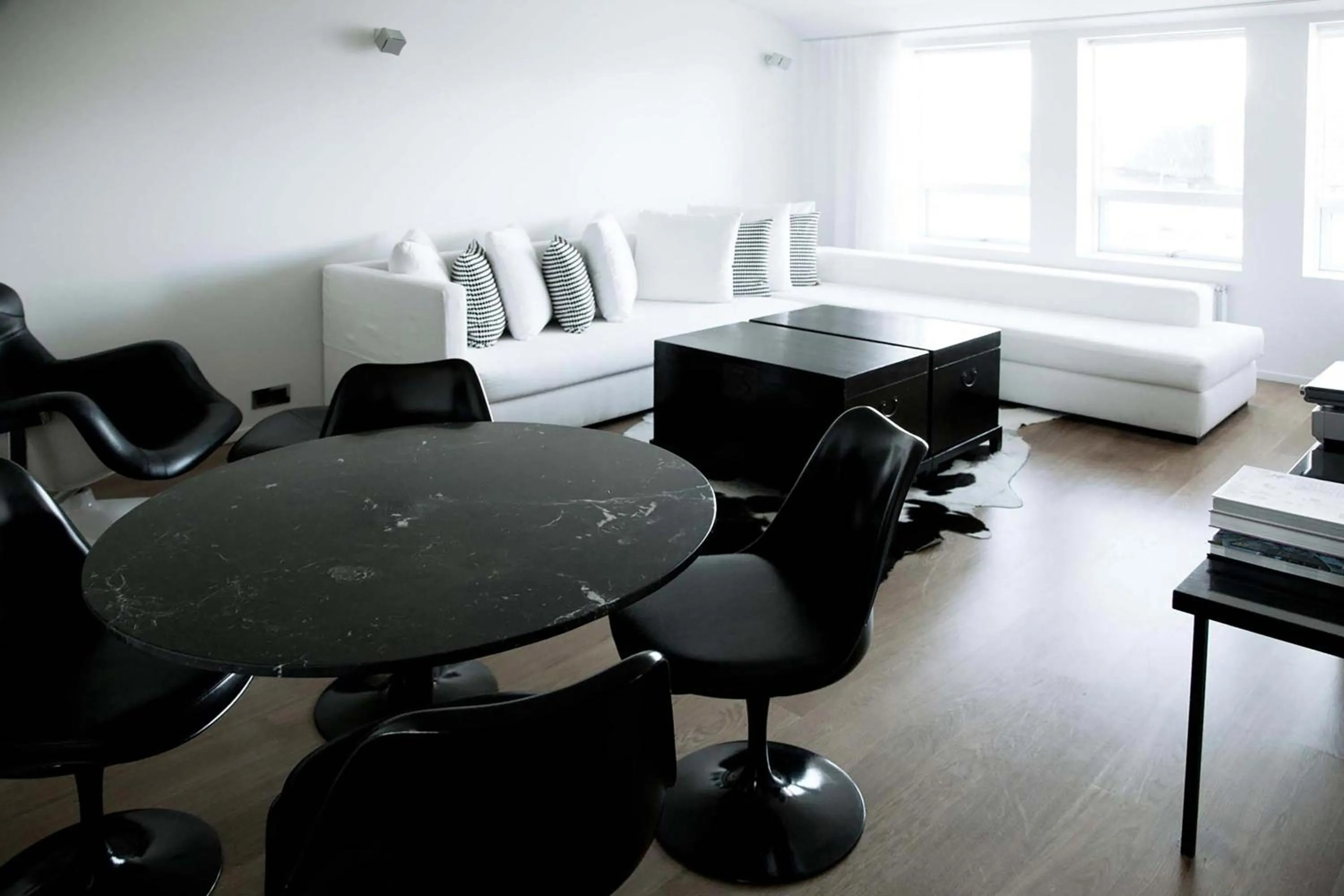 Photo of the whole room, Bed in 101 Hotel, a Member of Design Hotels