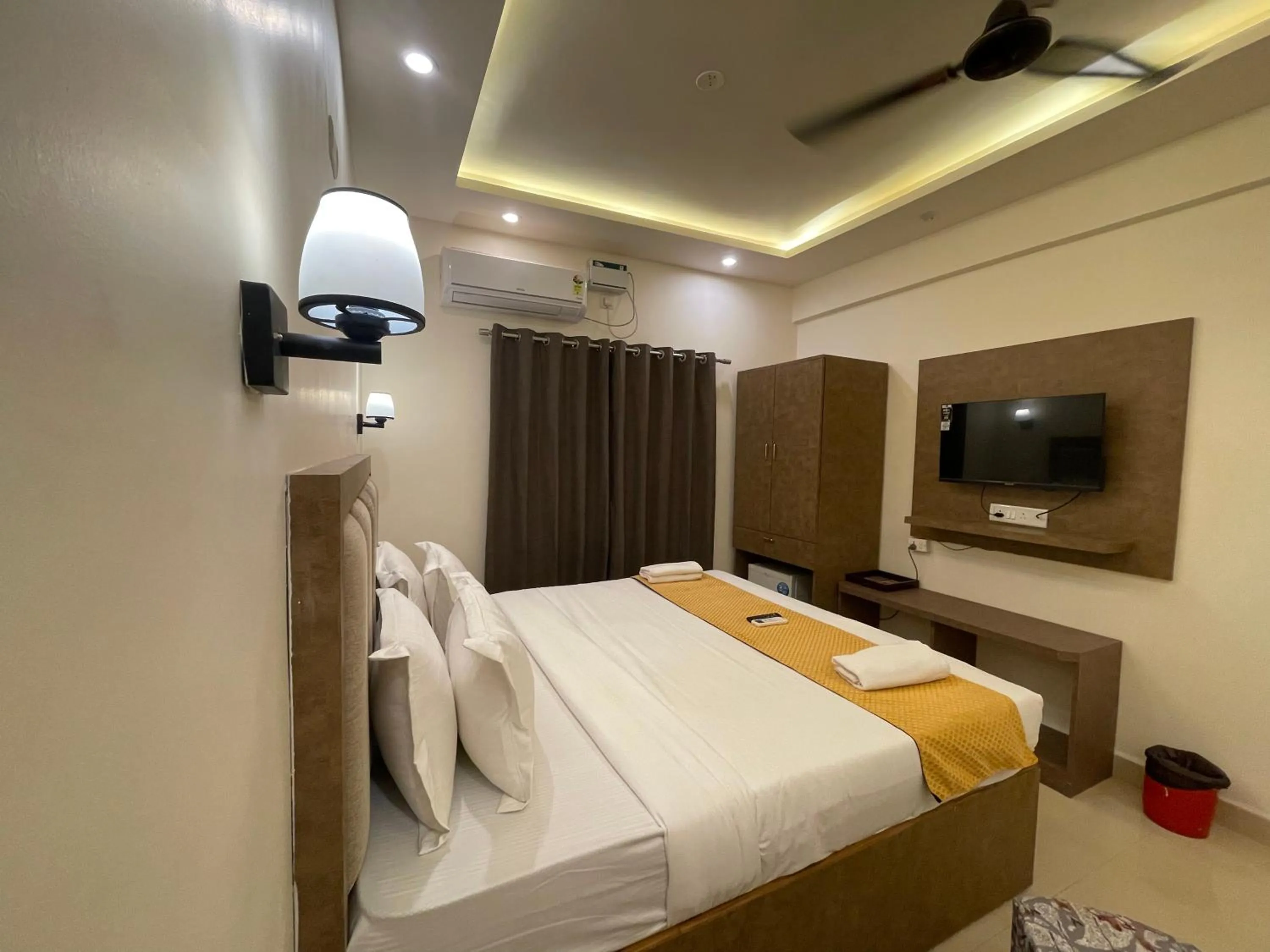 Bed in Yellow Sky By Rj14, Baga Beach