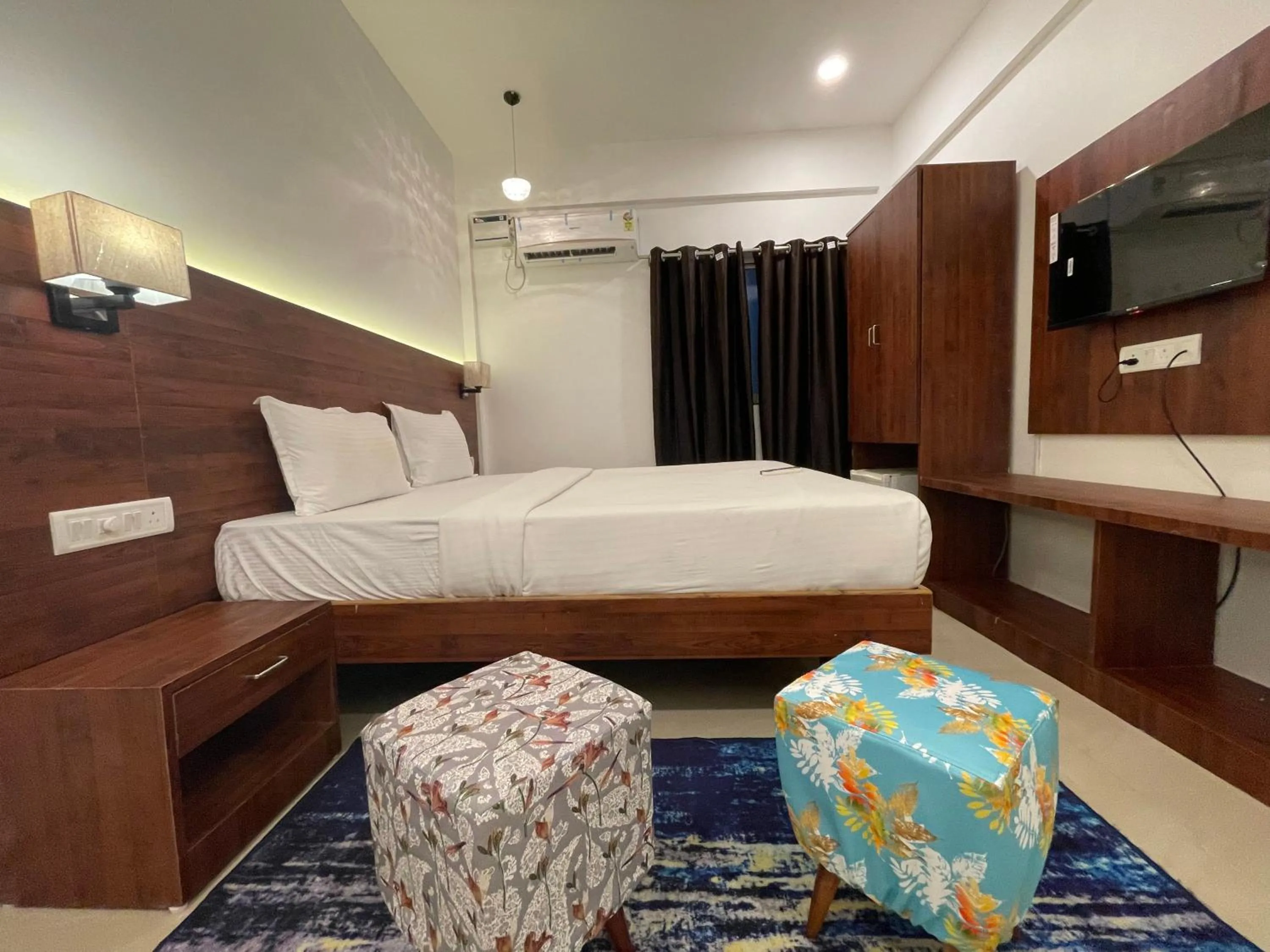 Bed in Yellow Sky By Rj14, Baga Beach