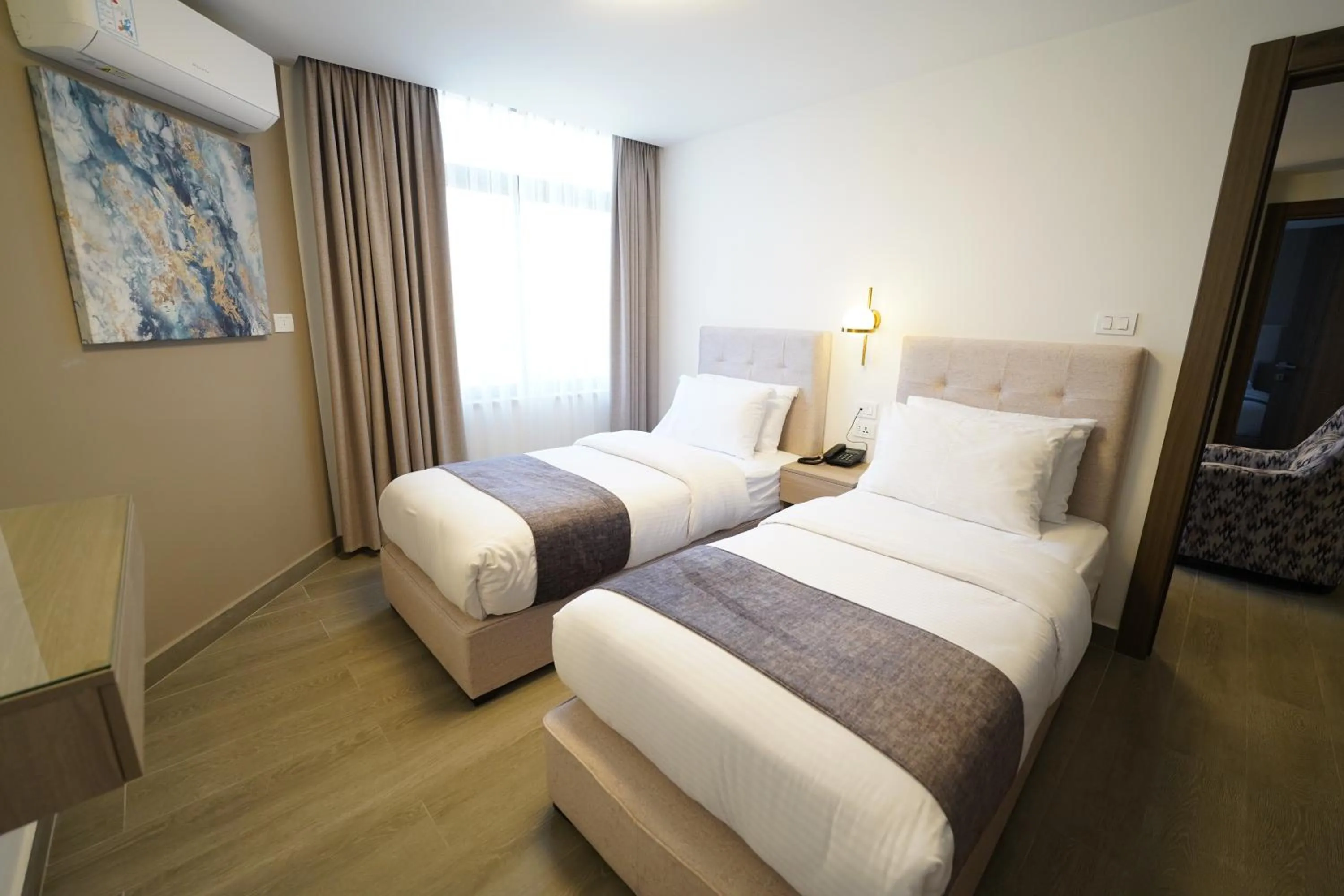 Bedroom, Bed in Red Carpet Hotel & Suites