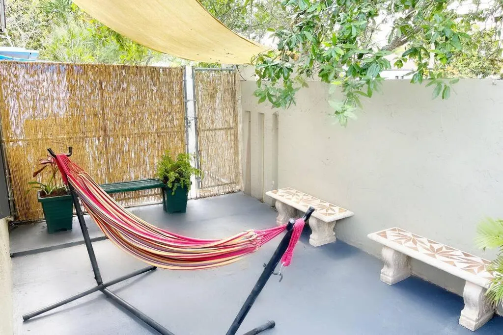 Patio in Amazing & cozy Duplex near Zoo Miami !