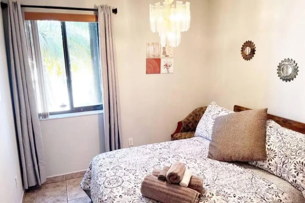 Bedroom, Bed in Amazing & cozy Duplex near Zoo Miami !