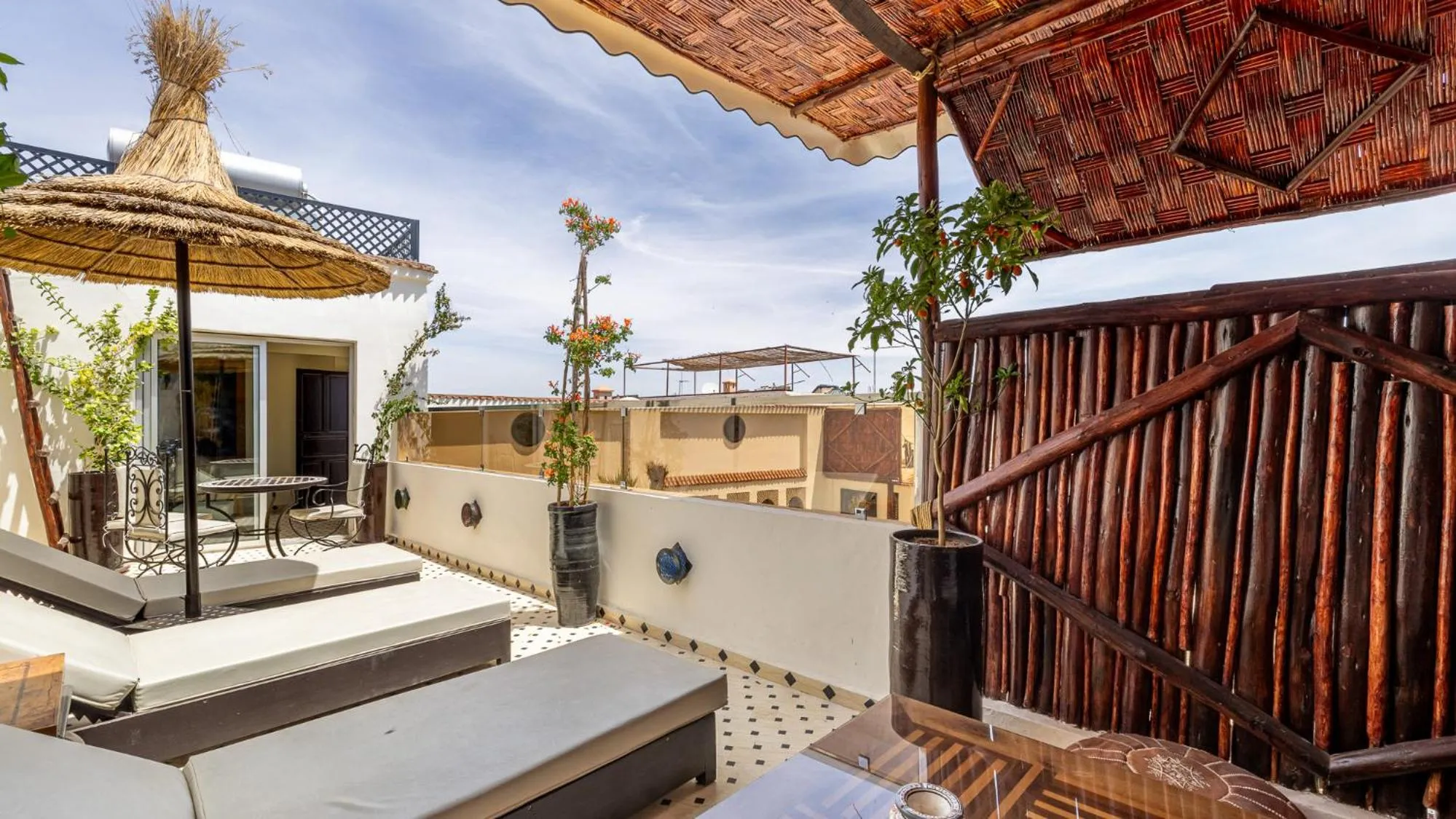 Property building in Dar Najat