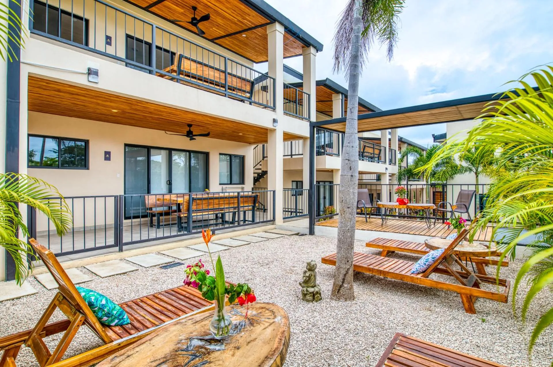 Property building in Muna Tamarindo