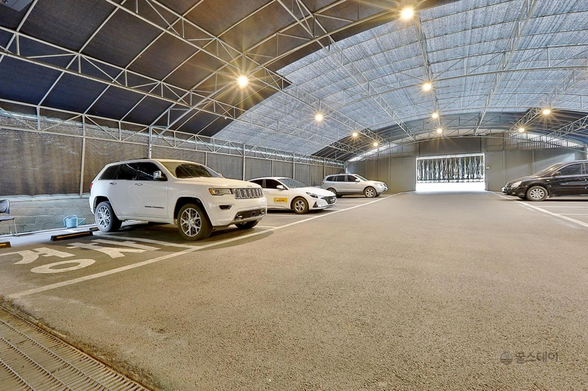 Parking in Gracias Hotel Gimhae