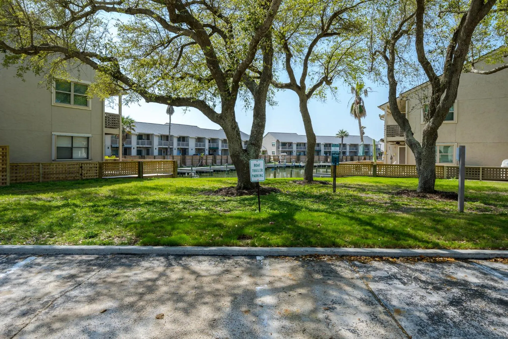 Property building in Gaetanos Getaway