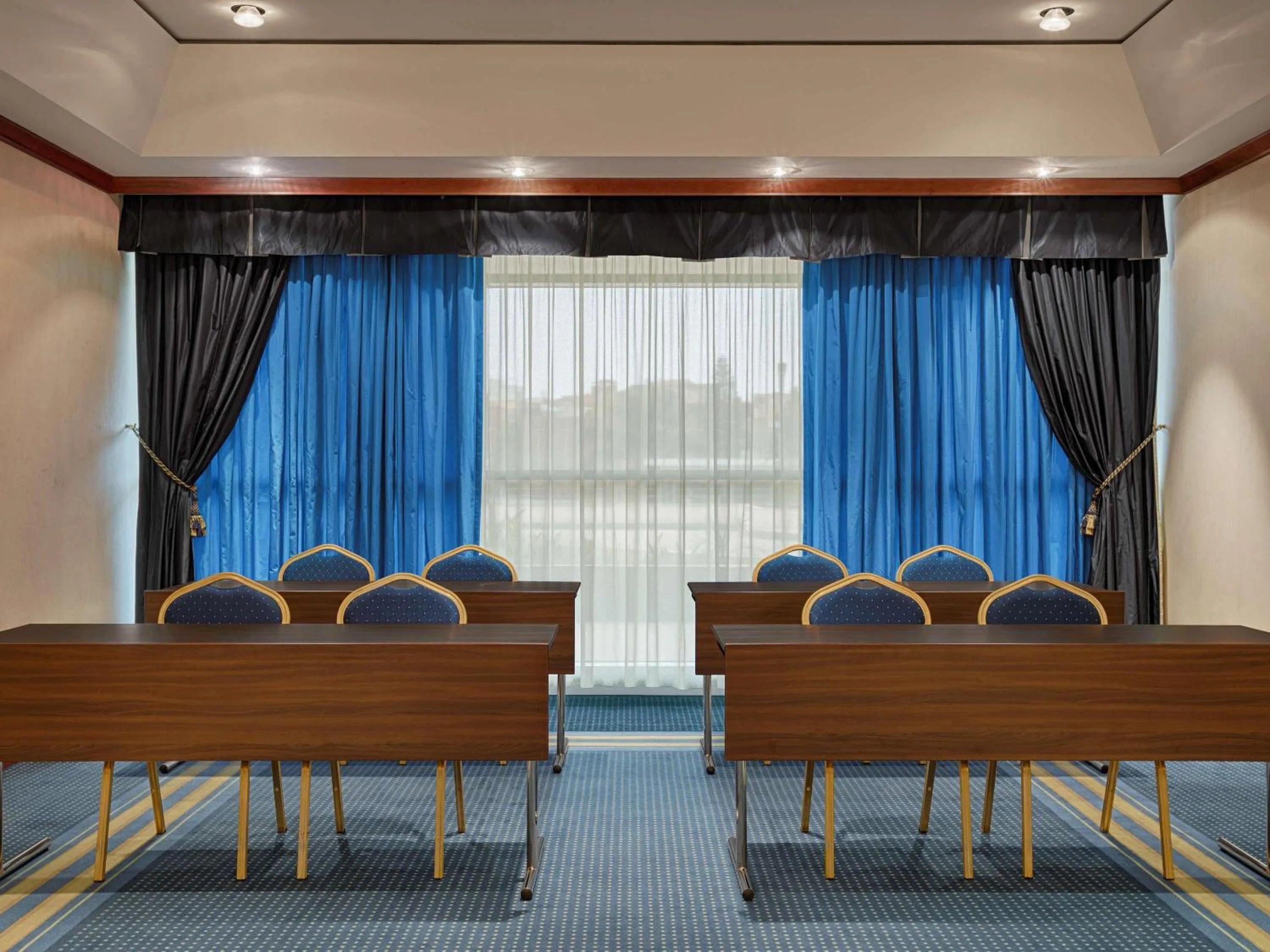 Meeting/conference room in Hotel Oran Bay Managed By Accor