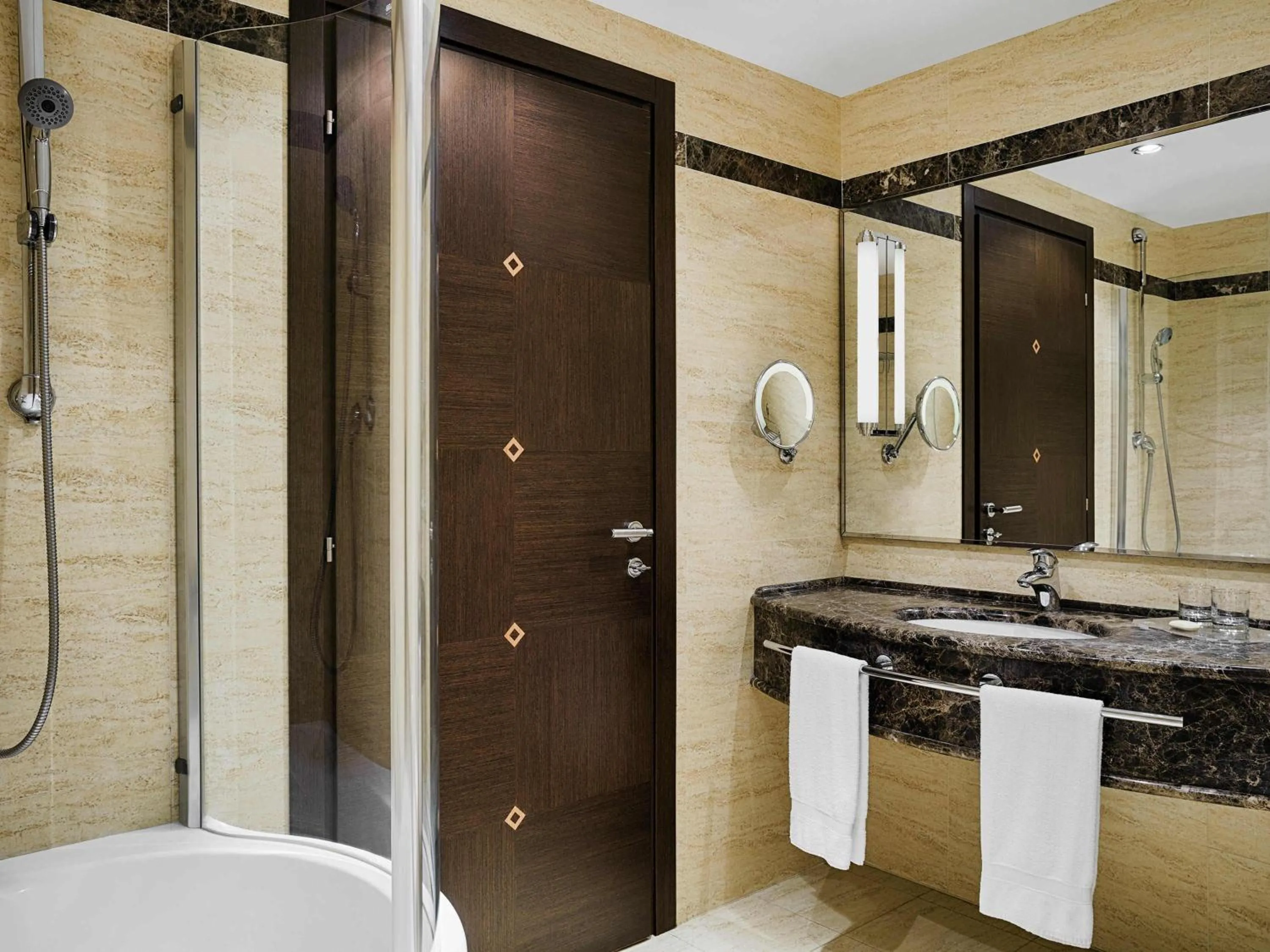 Bedroom in Hotel Oran Bay Managed By Accor