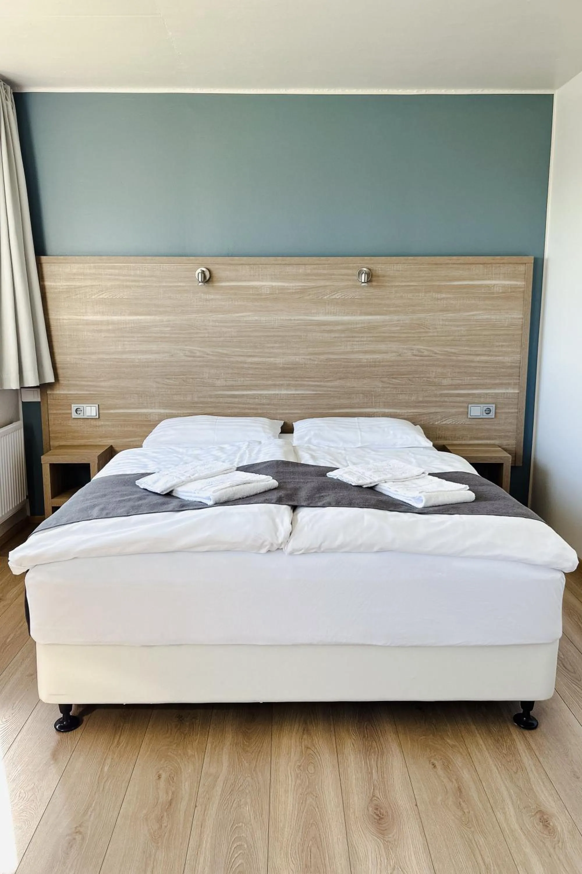 Bedroom, Bed in Hotel Jökull