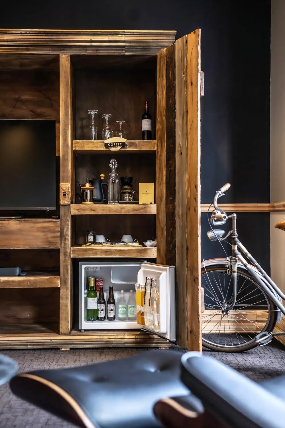 Drinks in Shelter Garden Nikko