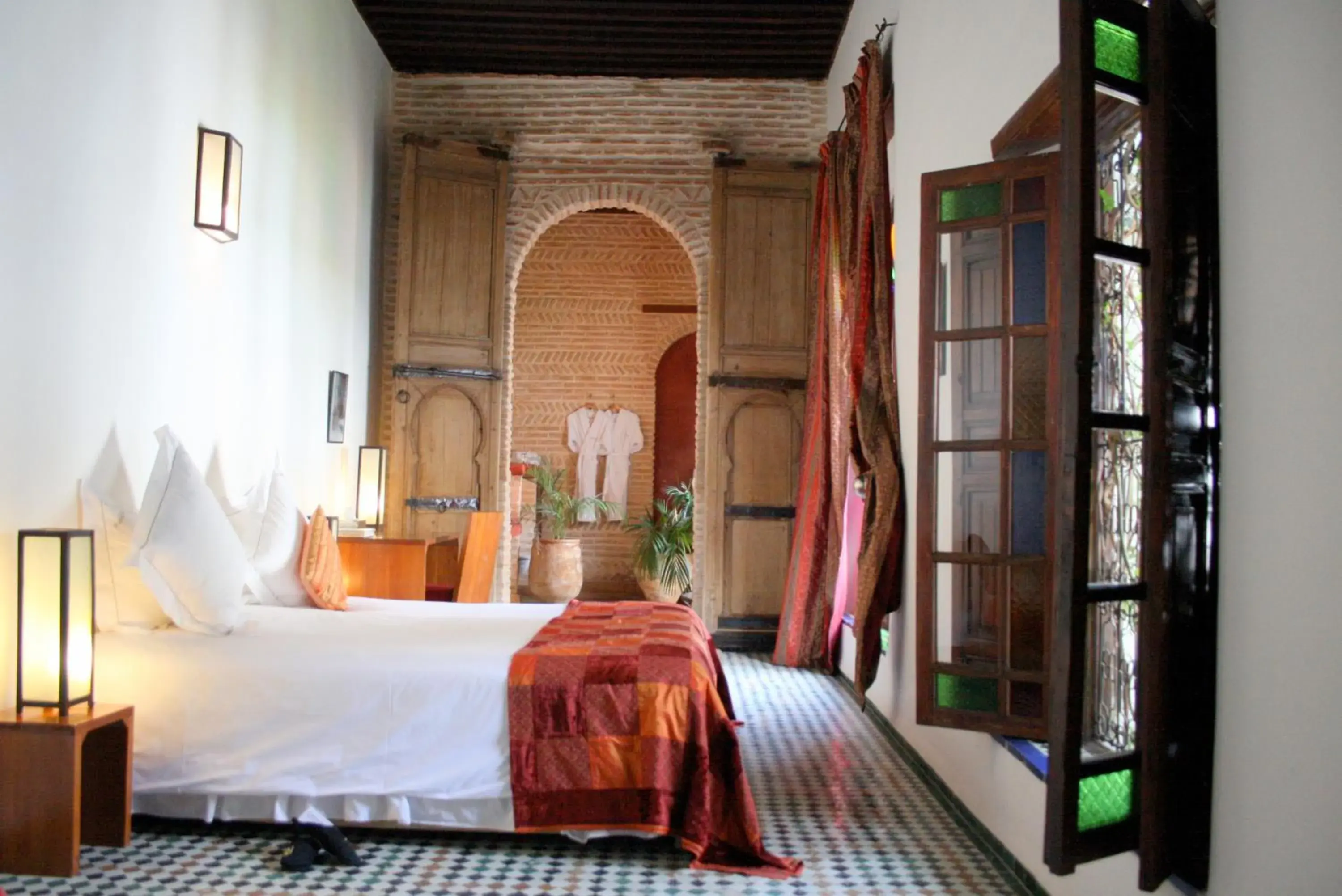Red Double Room in Riad Laaroussa Red Double Room in Riad Laaroussa